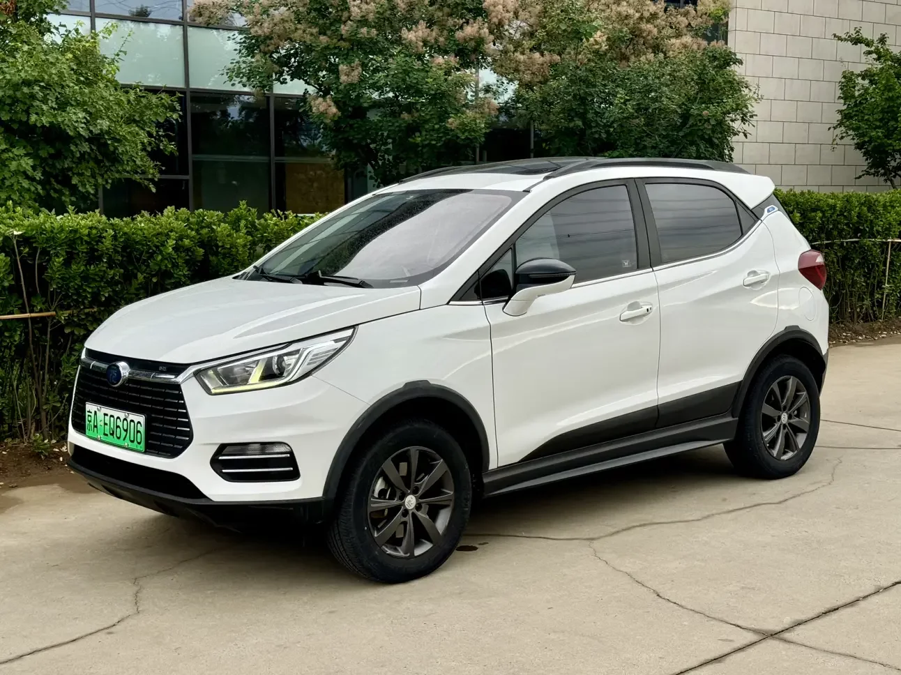 BYD Yuan EV