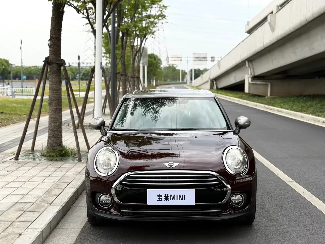 MINI CLUBMAN