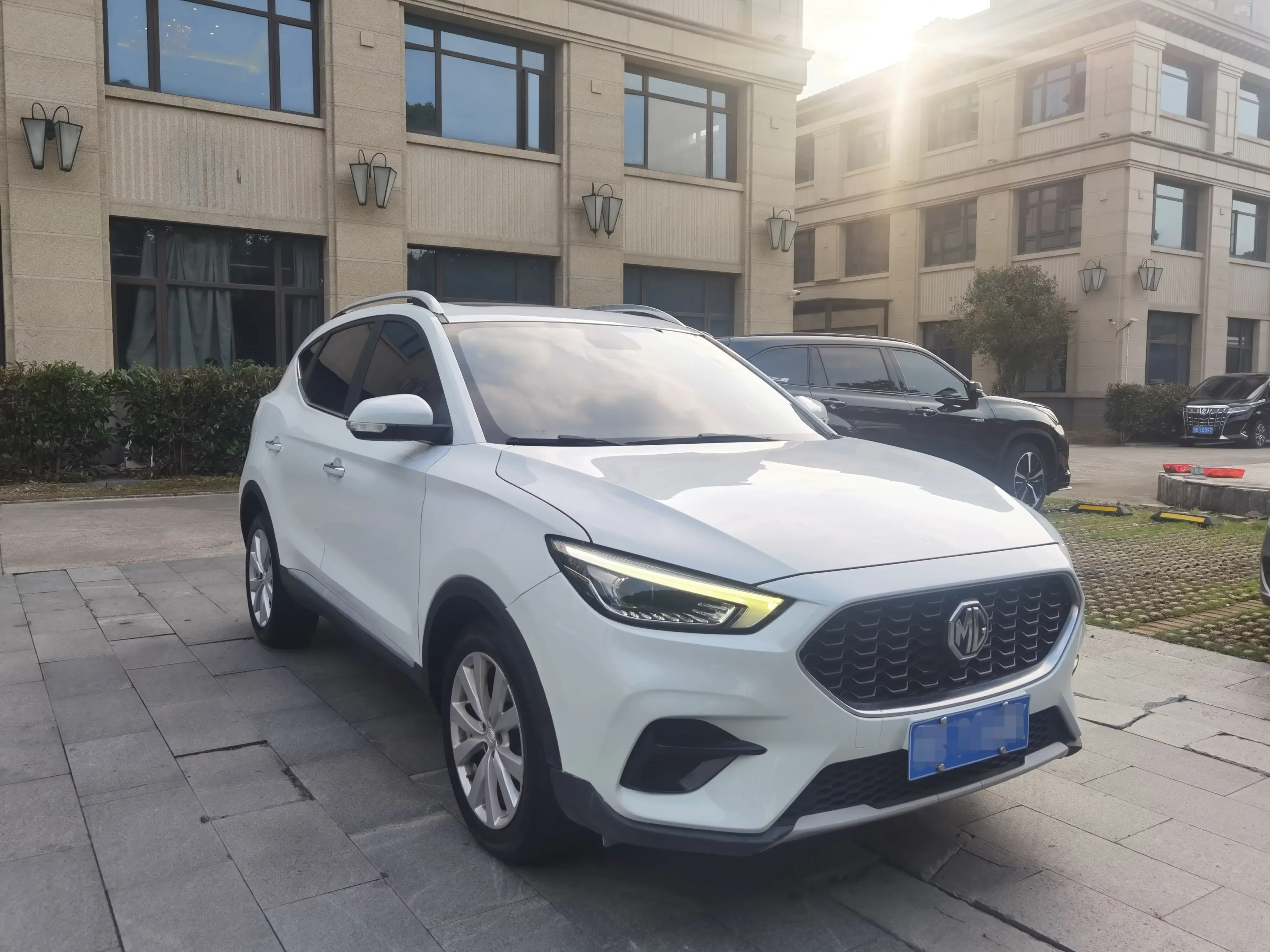 MG ZS