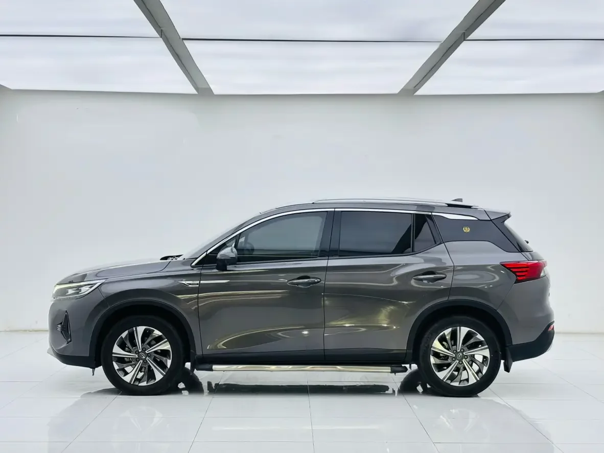 GAC Trumpchi GS4