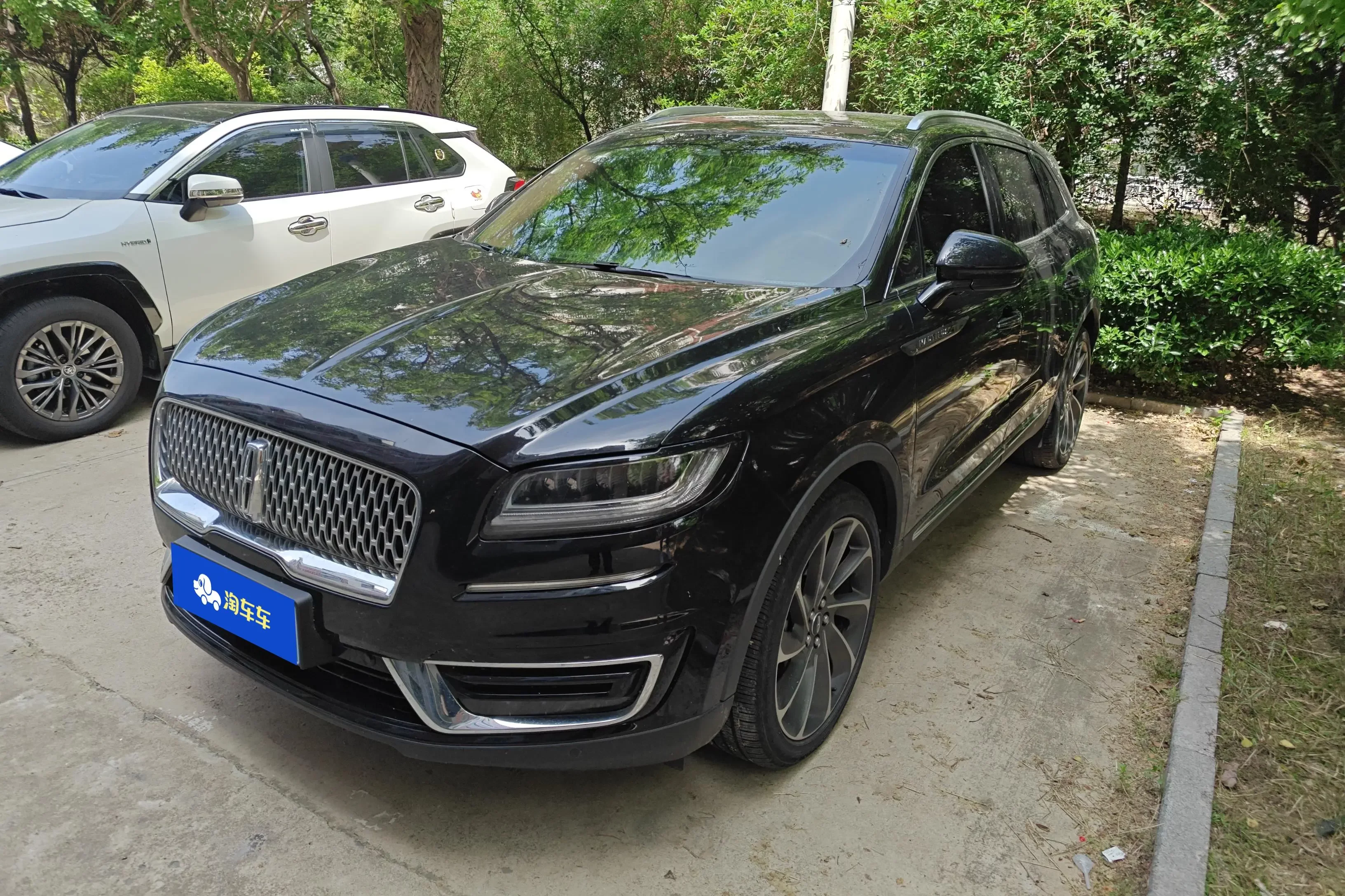 Lincoln Voyager