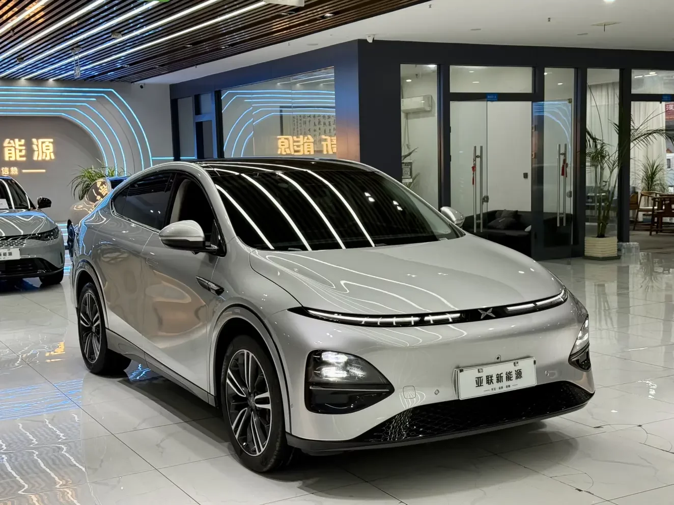 Xpeng G6