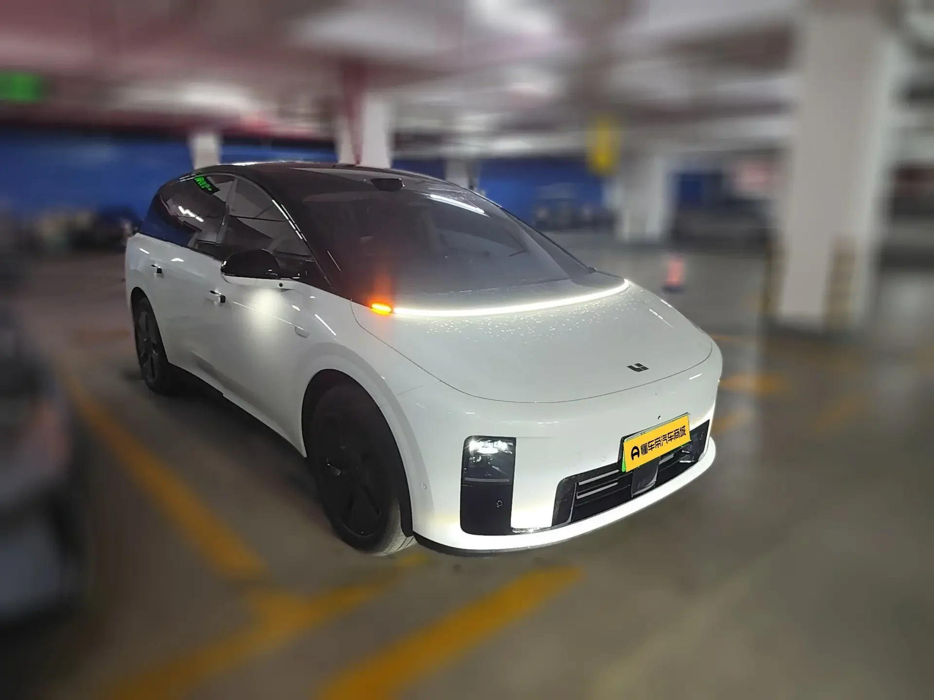 Li Ideal i8