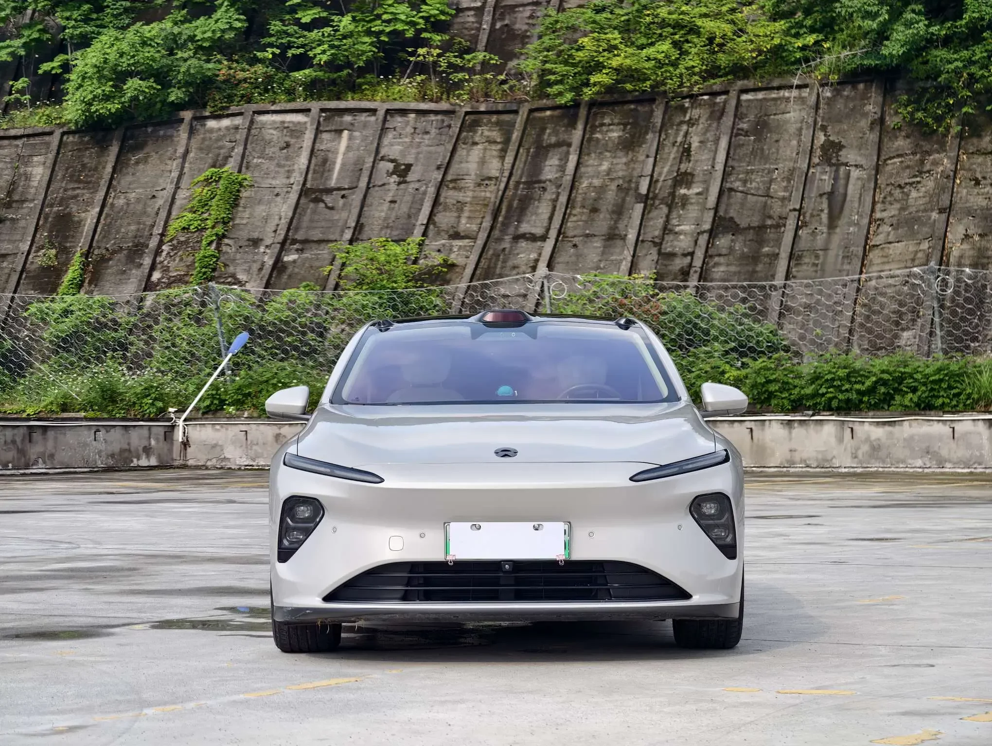 NIO ET7