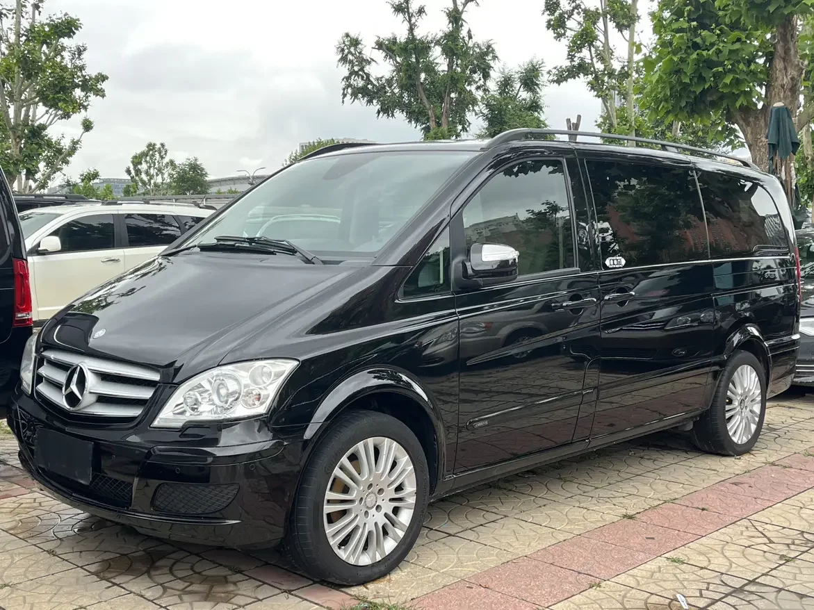 Mercedes-Benz Viano