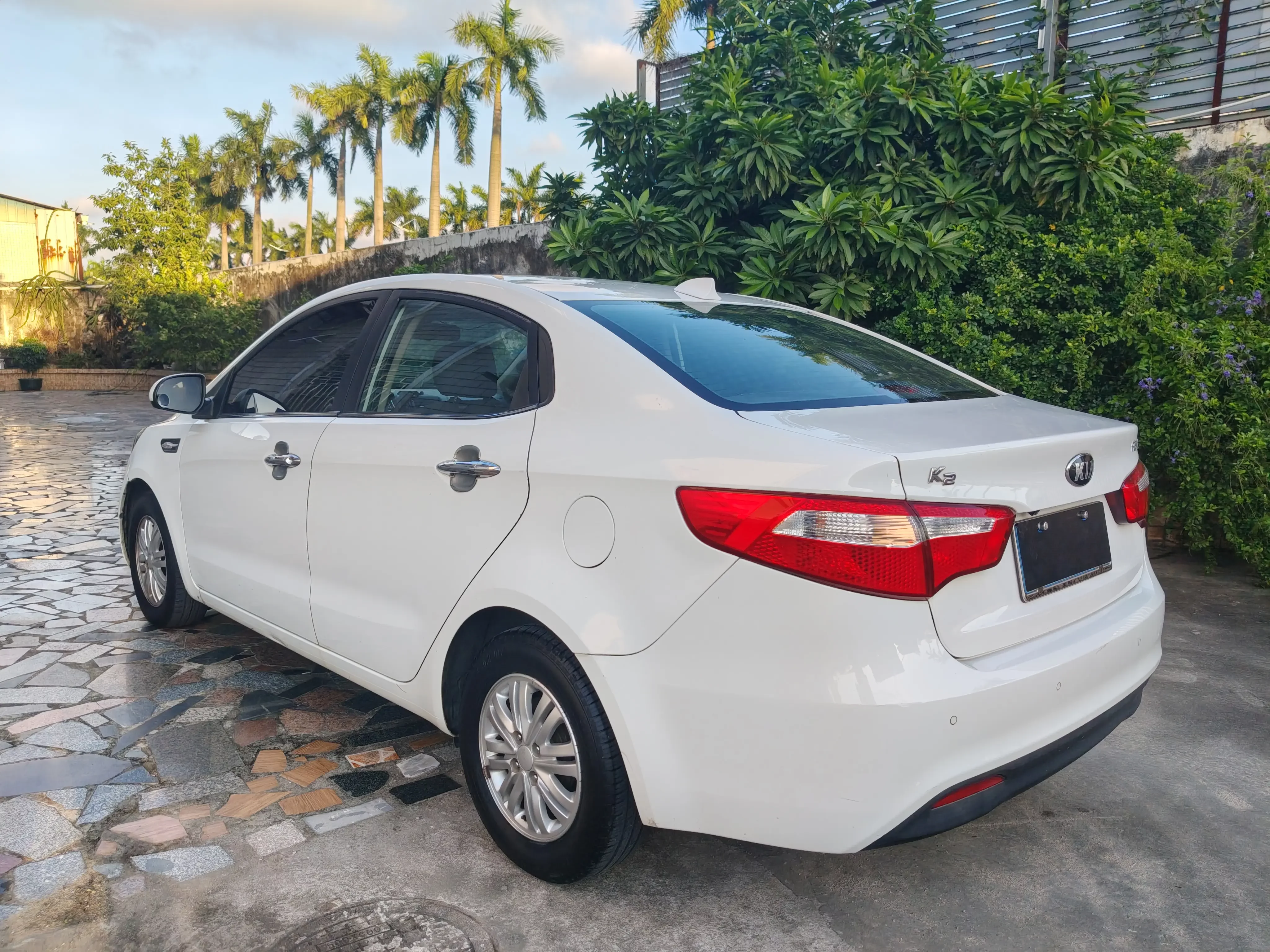 Kia K2