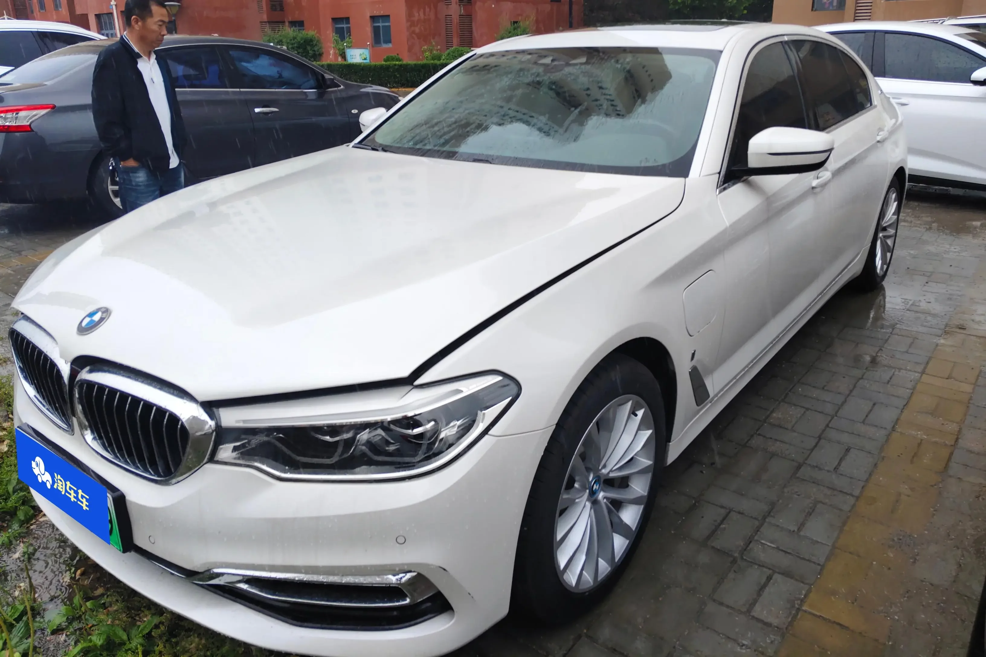 BMW 5 Series PHEV