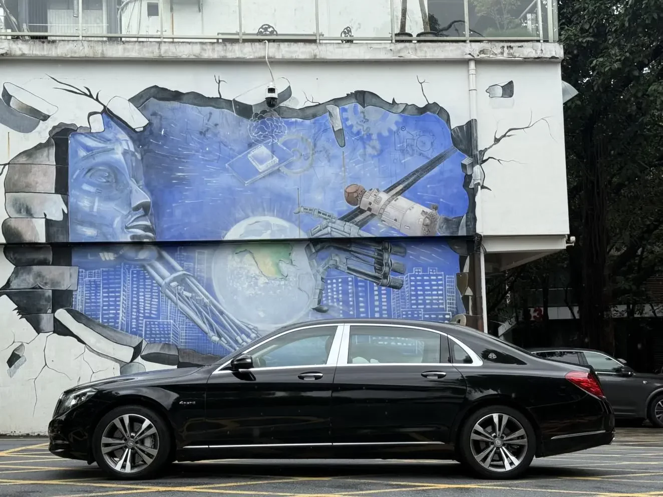 Mercedes-Benz Maybach S-Class