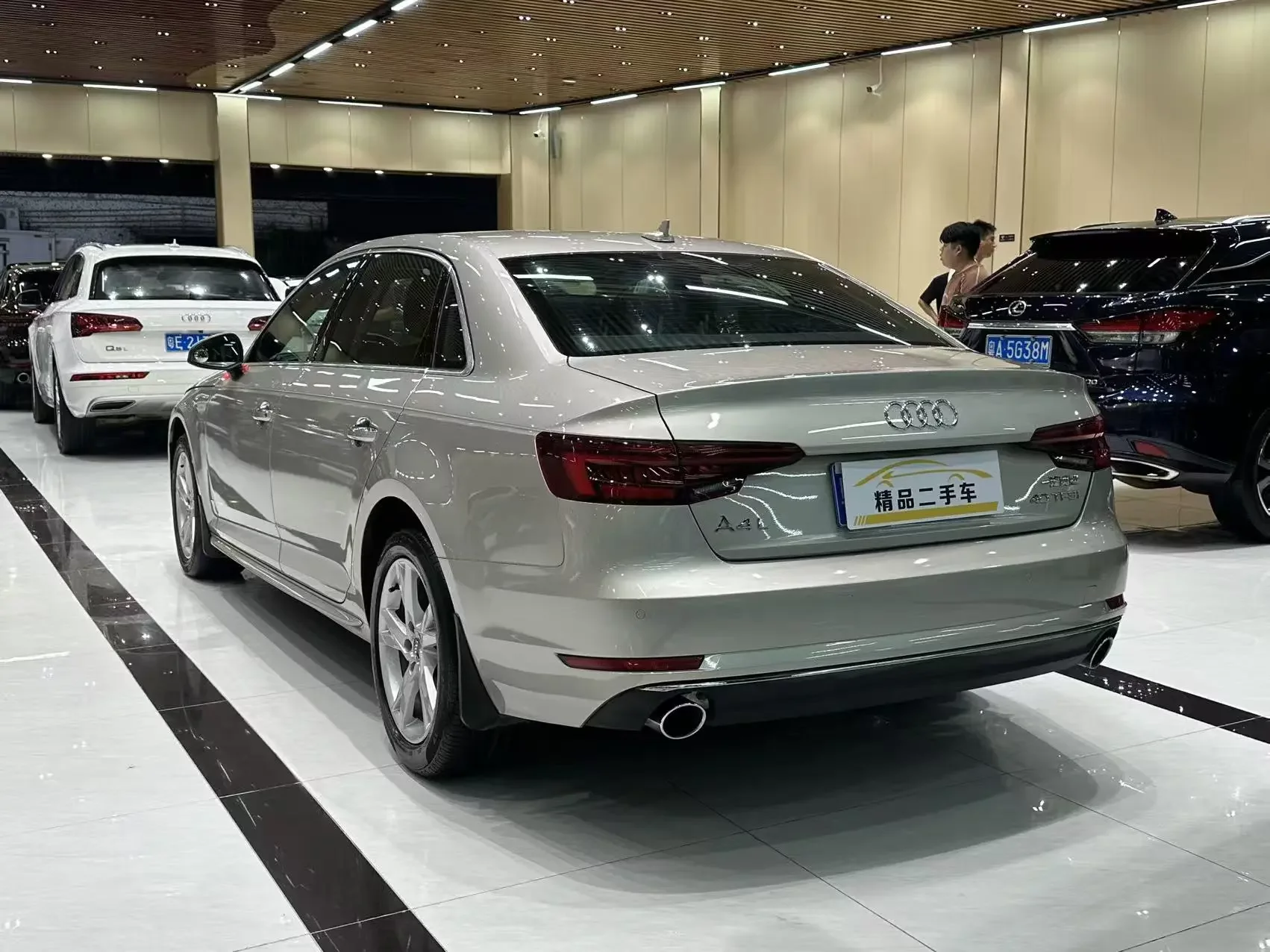 Audi A4L