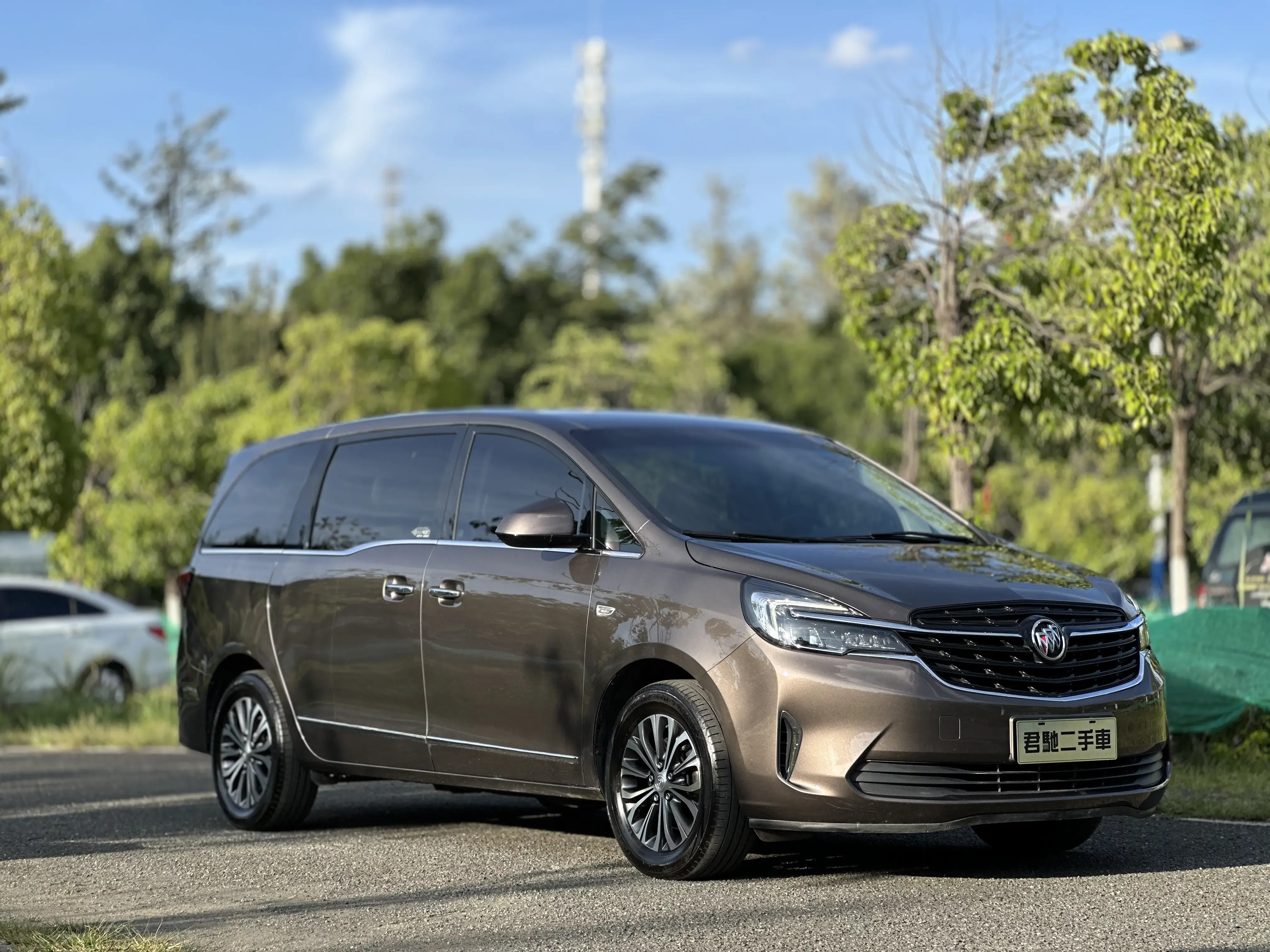 Buick GL8