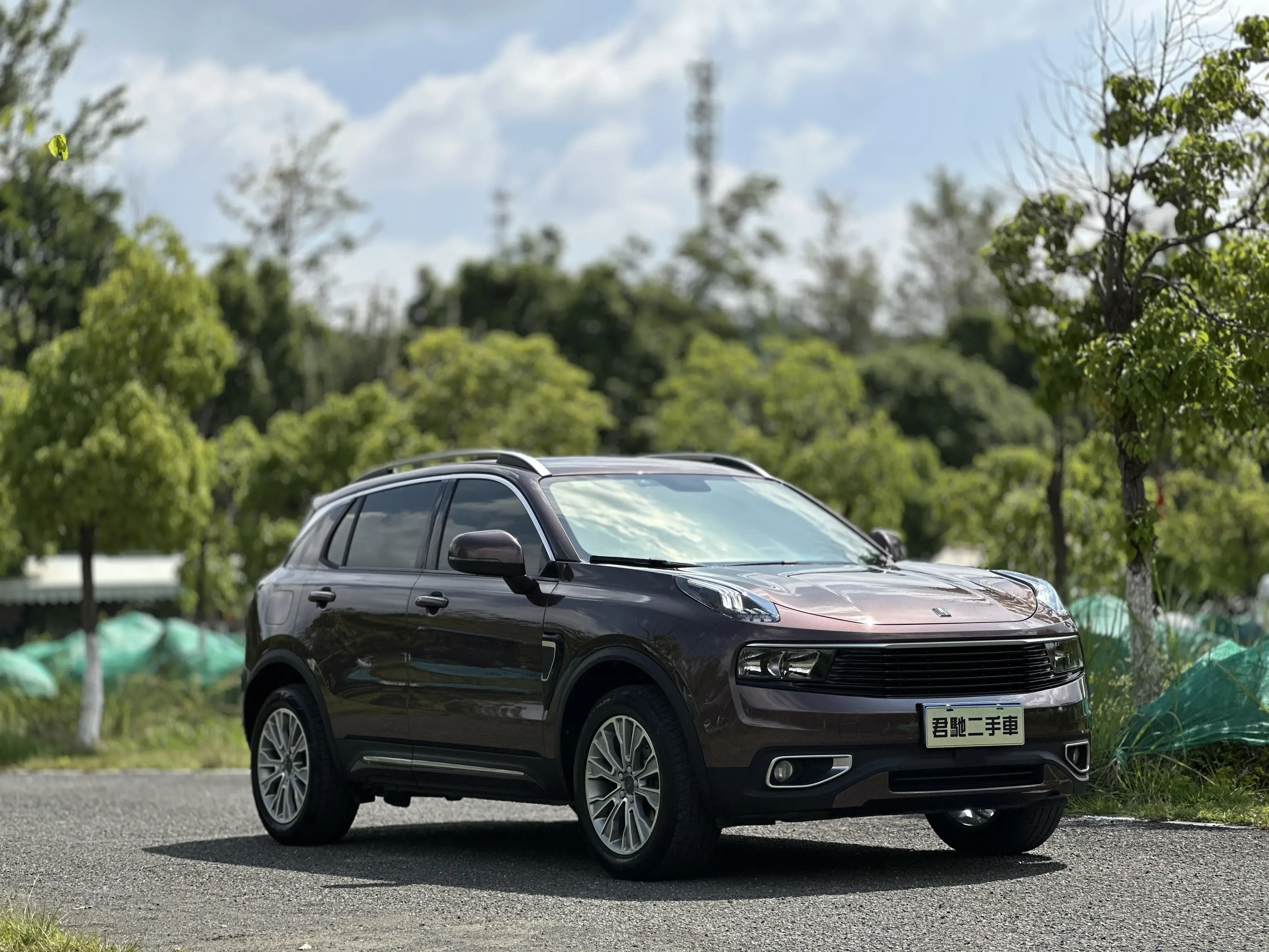 Lynk & Co 01