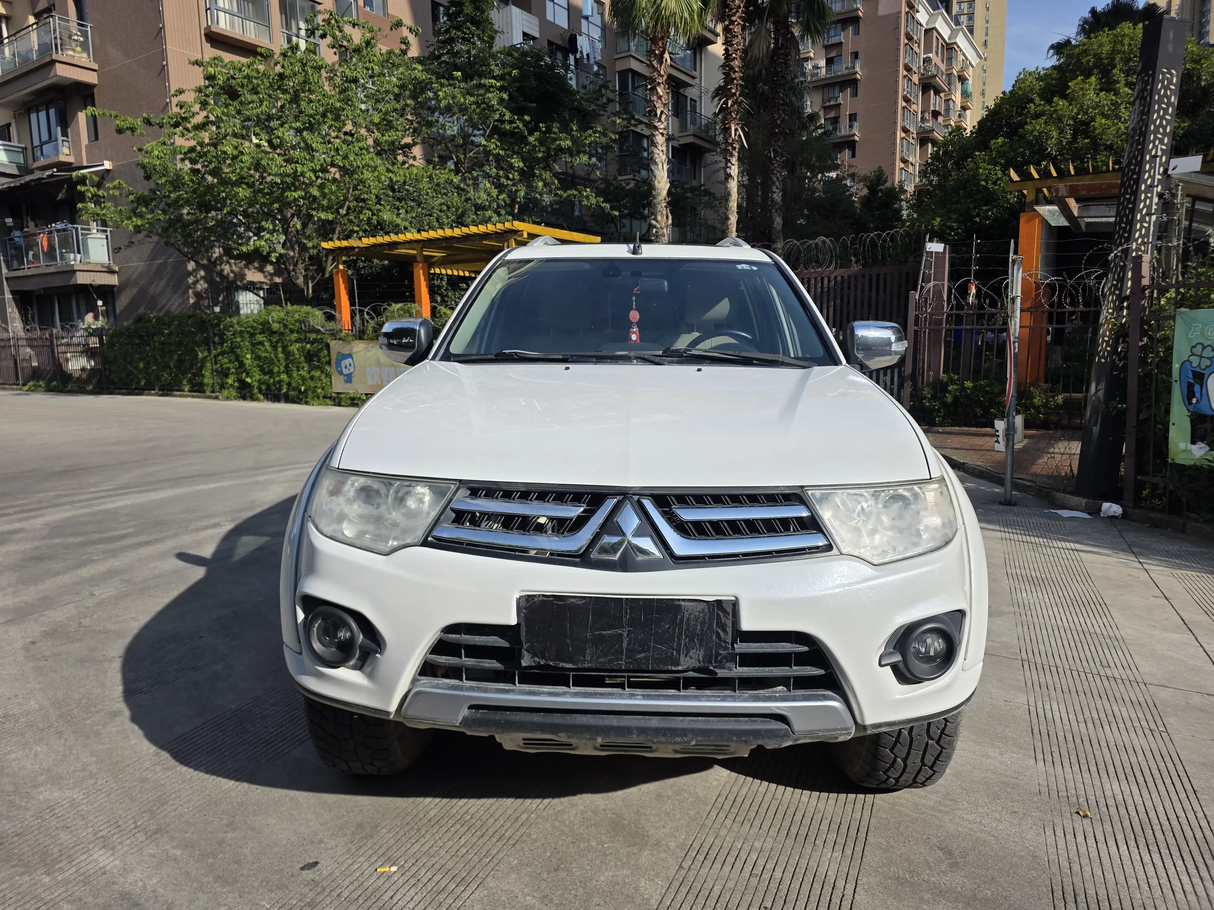 Mitsubishi Pajero Jinchang