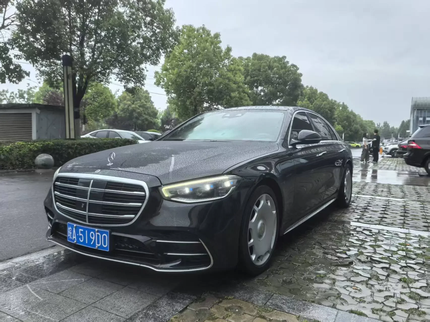 Mercedes-Benz S Class