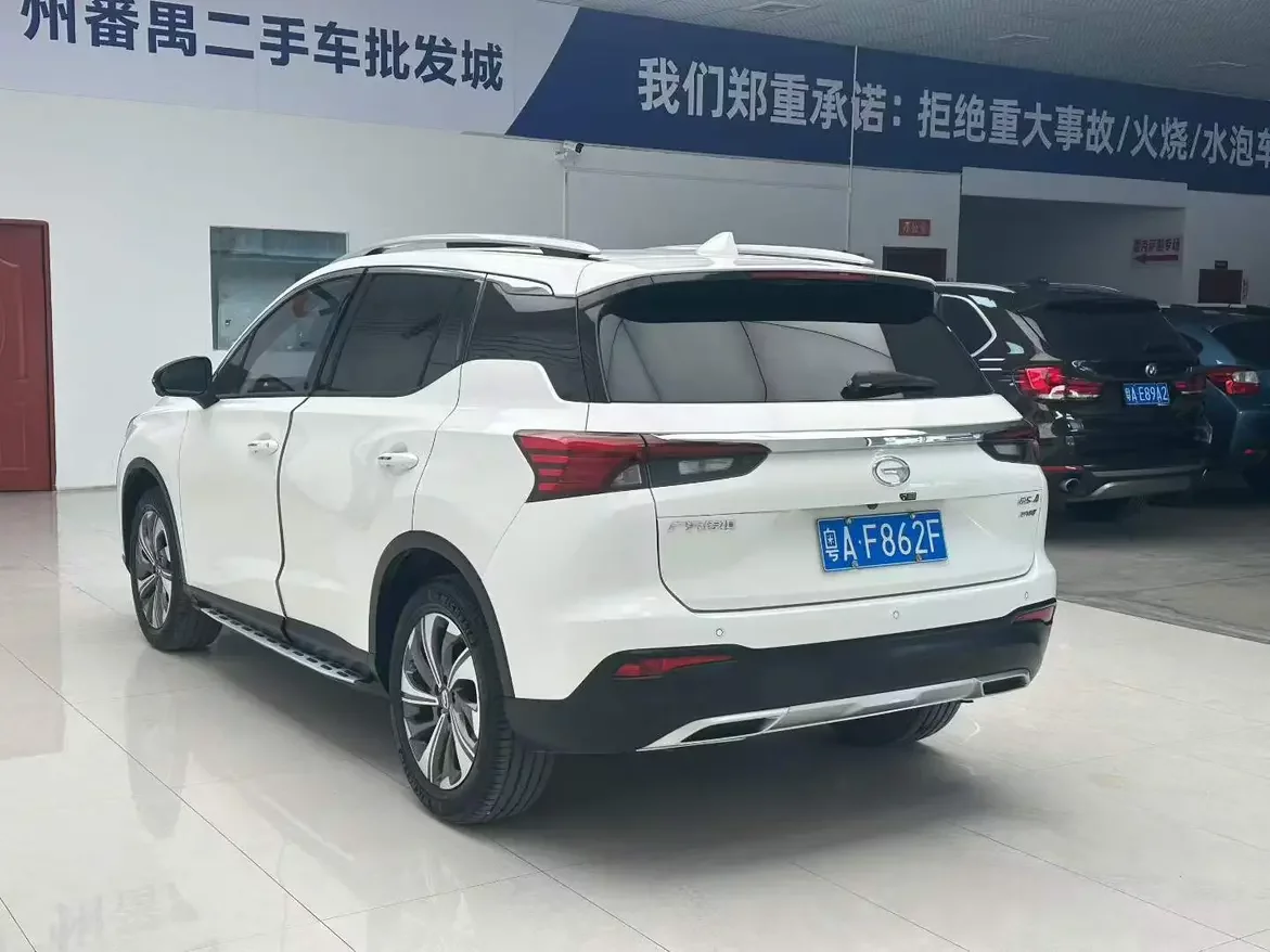 GAC Trumpchi GS4