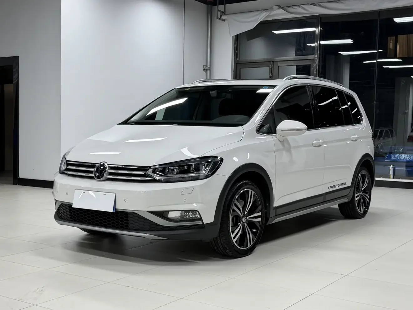 Volkswagen Touran L