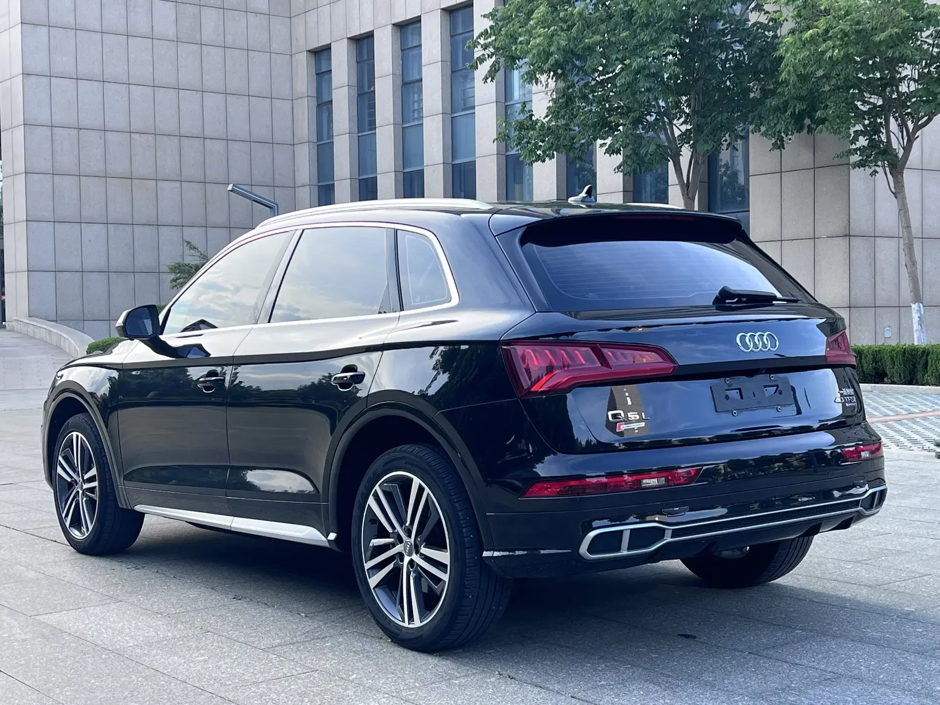Audi Q5L