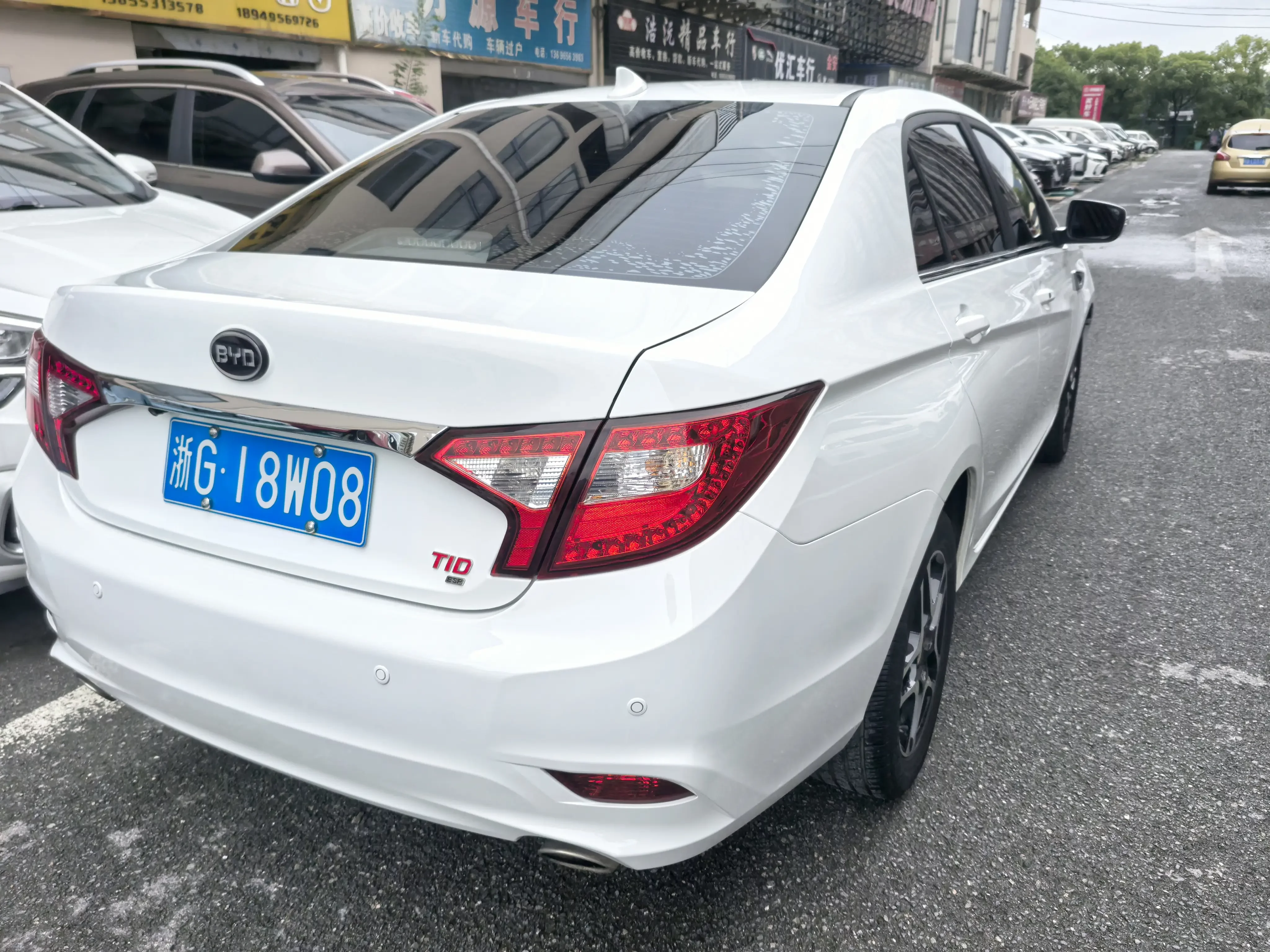 BYD G5