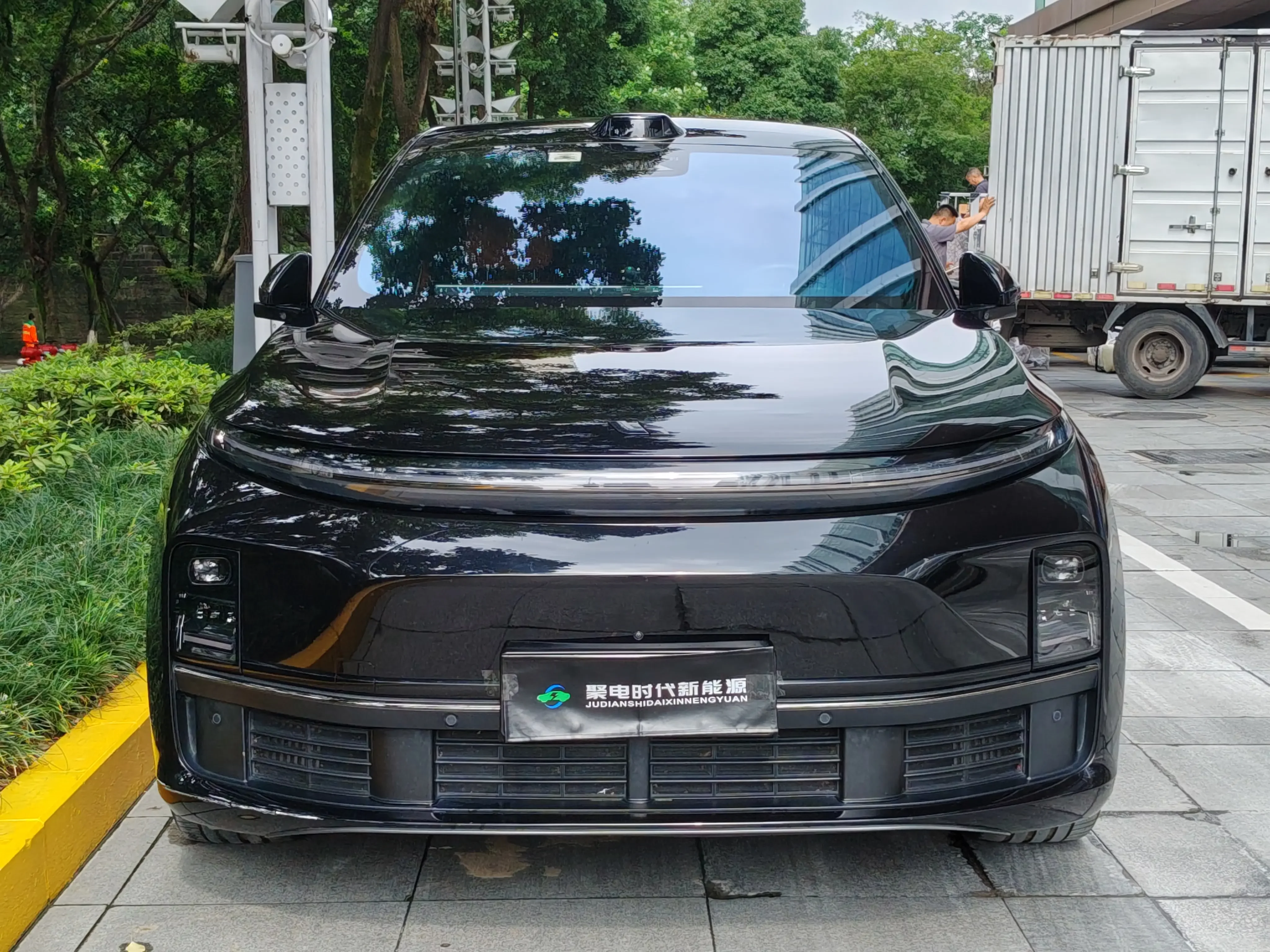 Lixiang L7