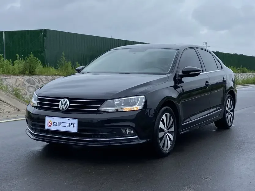 Volkswagen Sagitar
