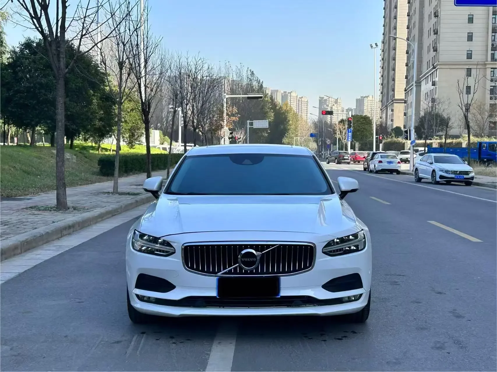 Volvo S90