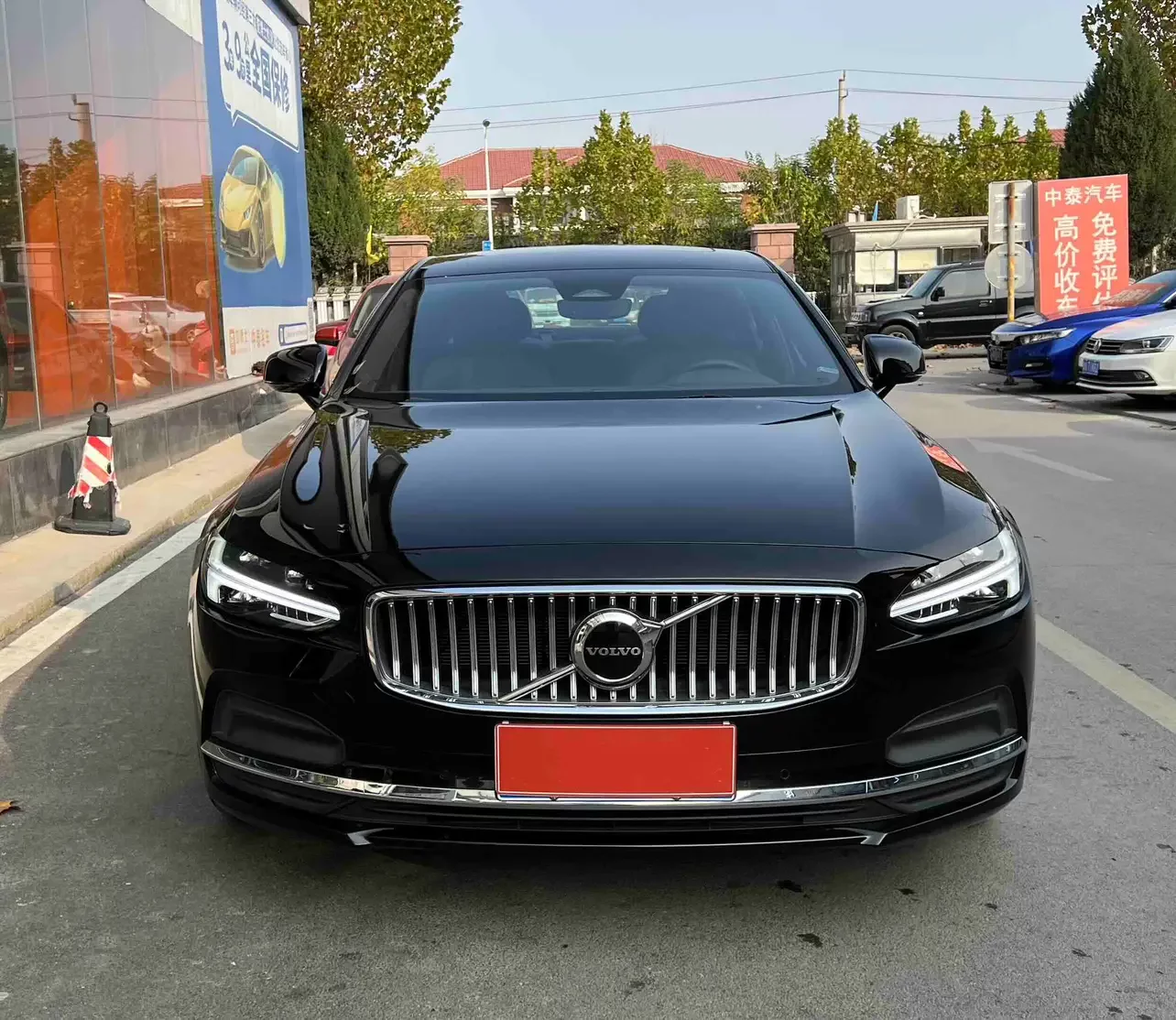 Volvo S90