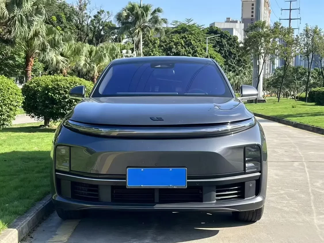 Li L7 (Ideal L7)  из Китая