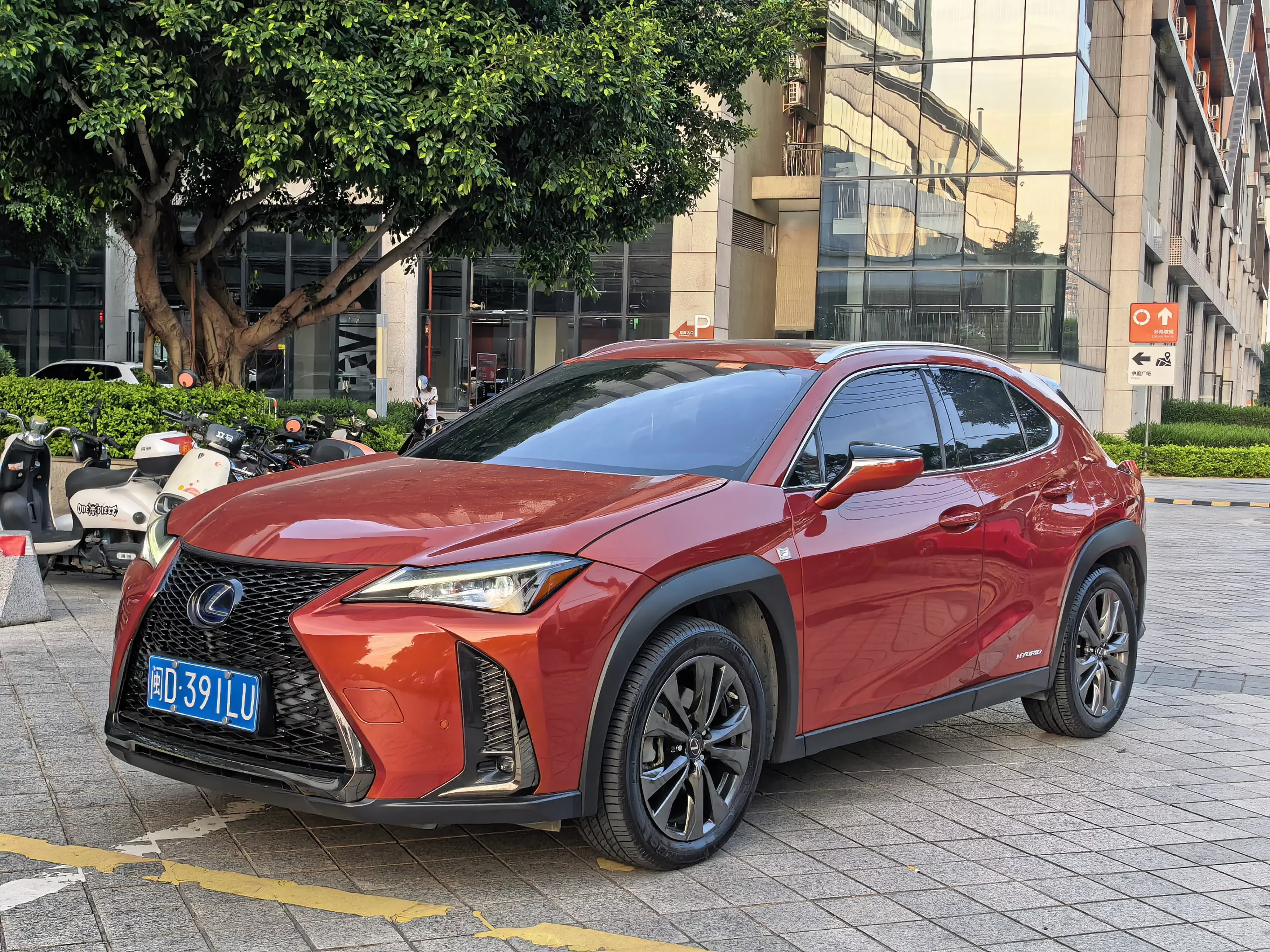 Lexus UX