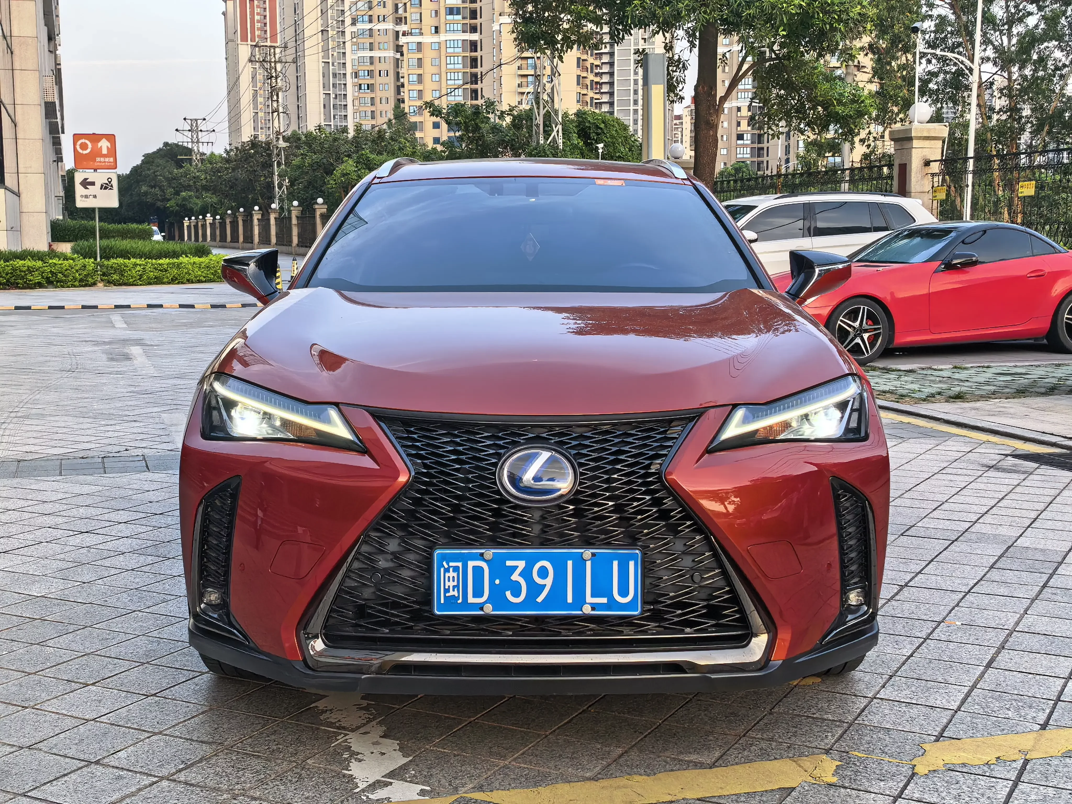 Lexus UX