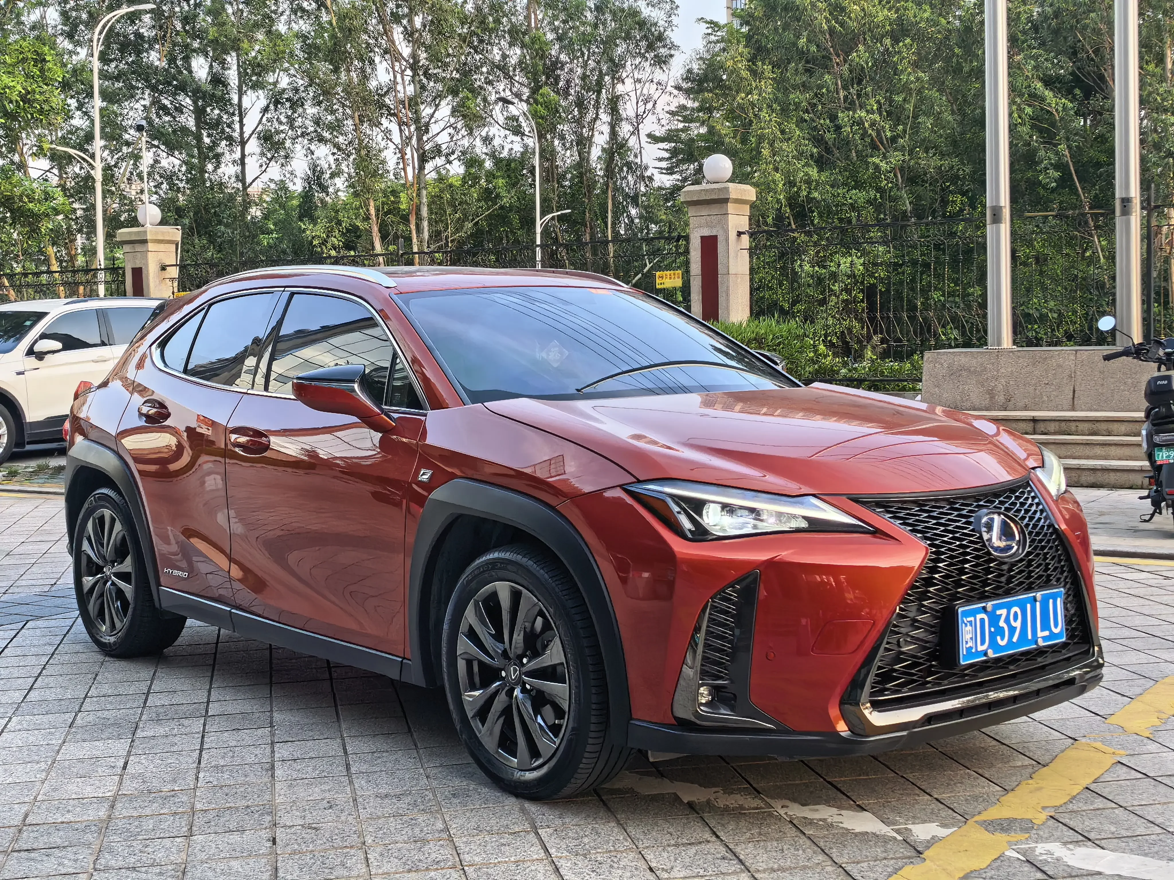 Lexus UX