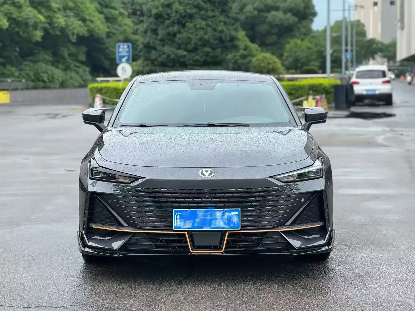 Changan UNI-V