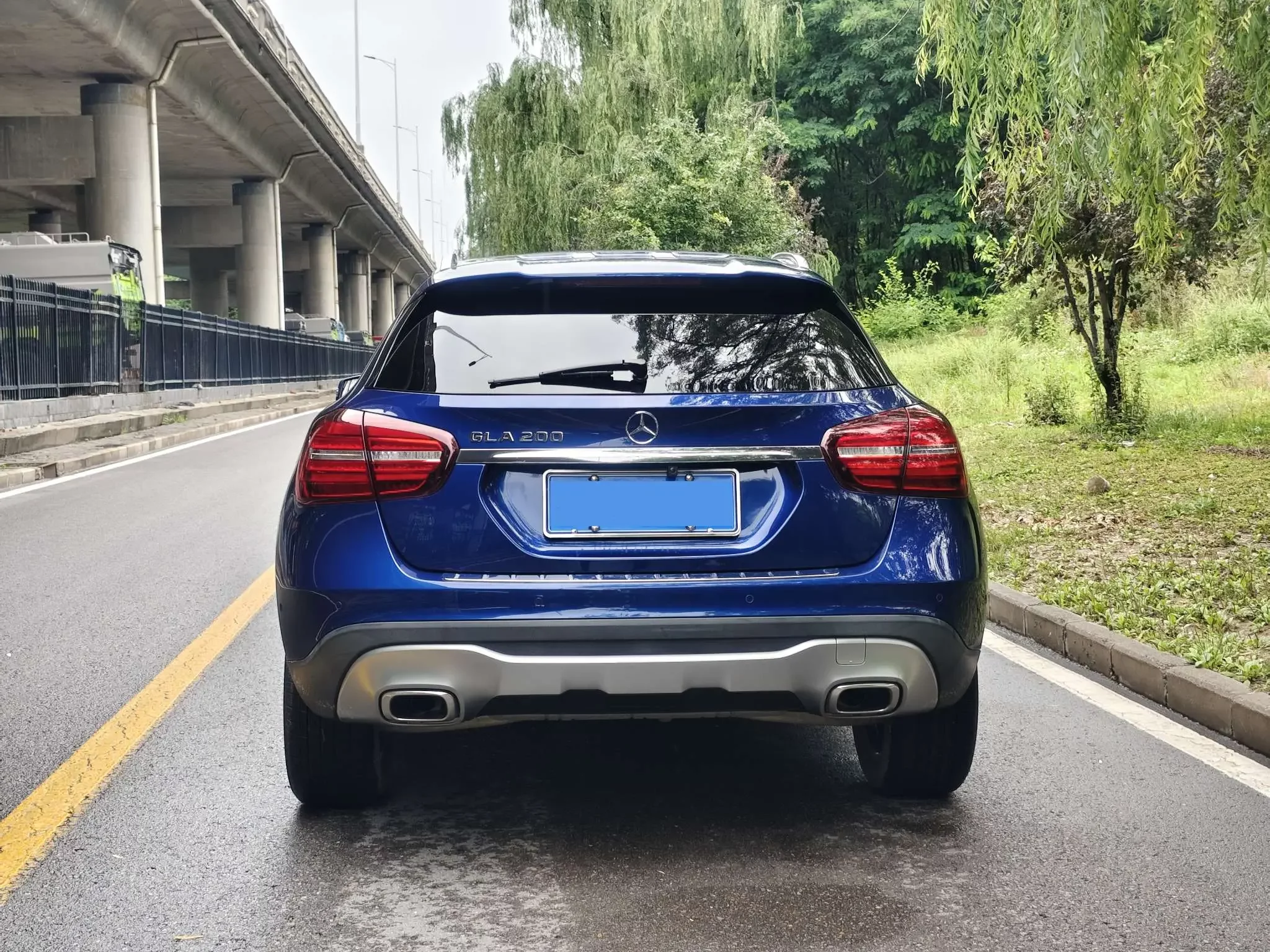 Mercedes-Benz GLA