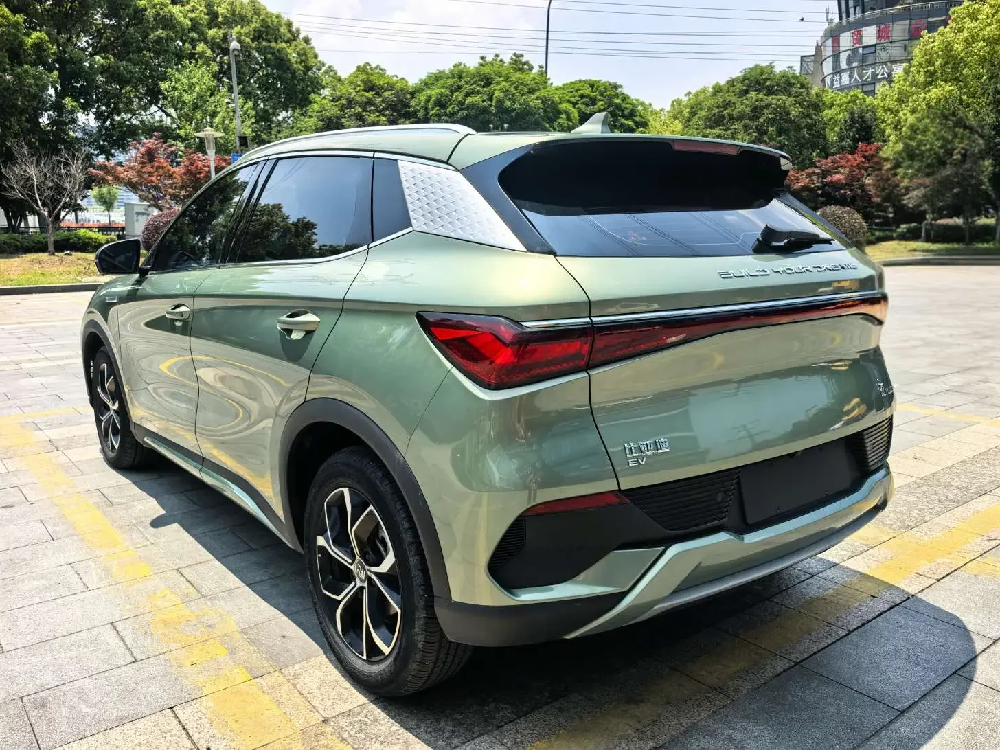 BYD Yuan PLUS
