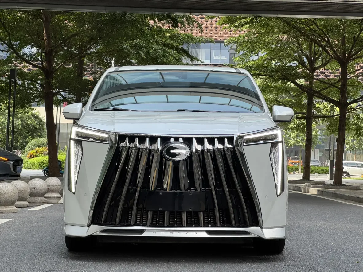 GAC Trumpchi M8