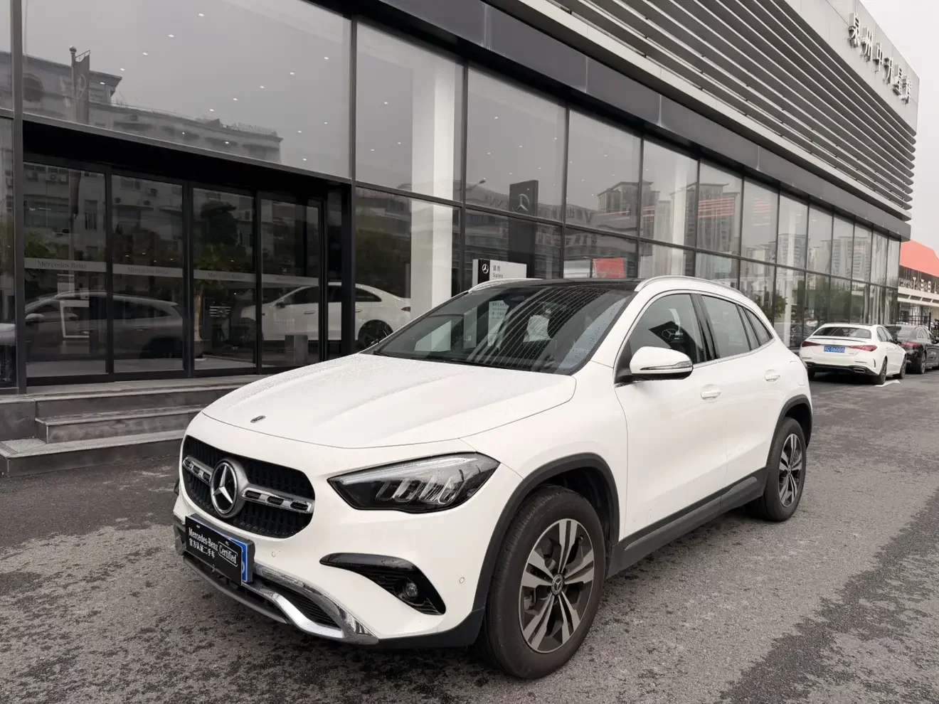 Mercedes-Benz GLA