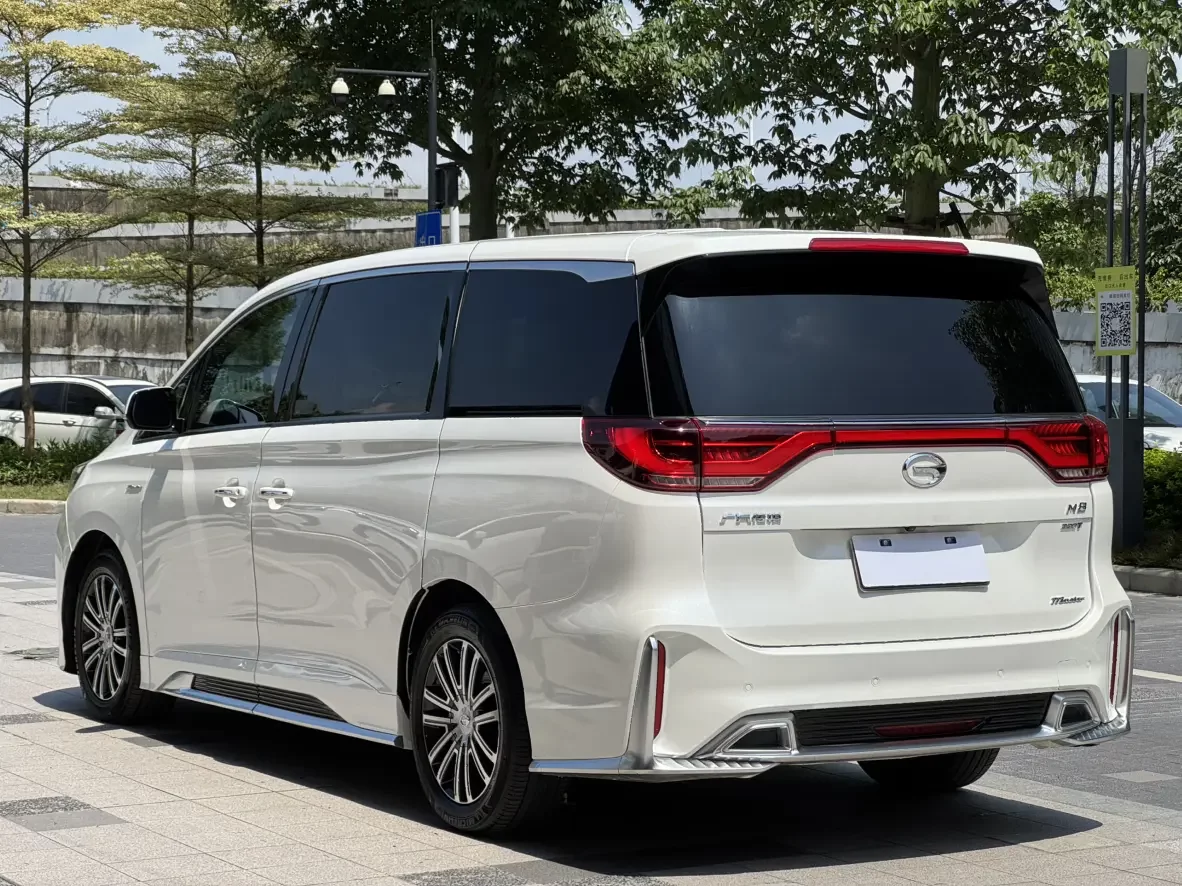 GAC Trumpchi M8