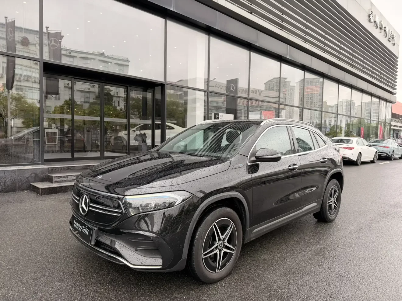 Mercedes-Benz EQA