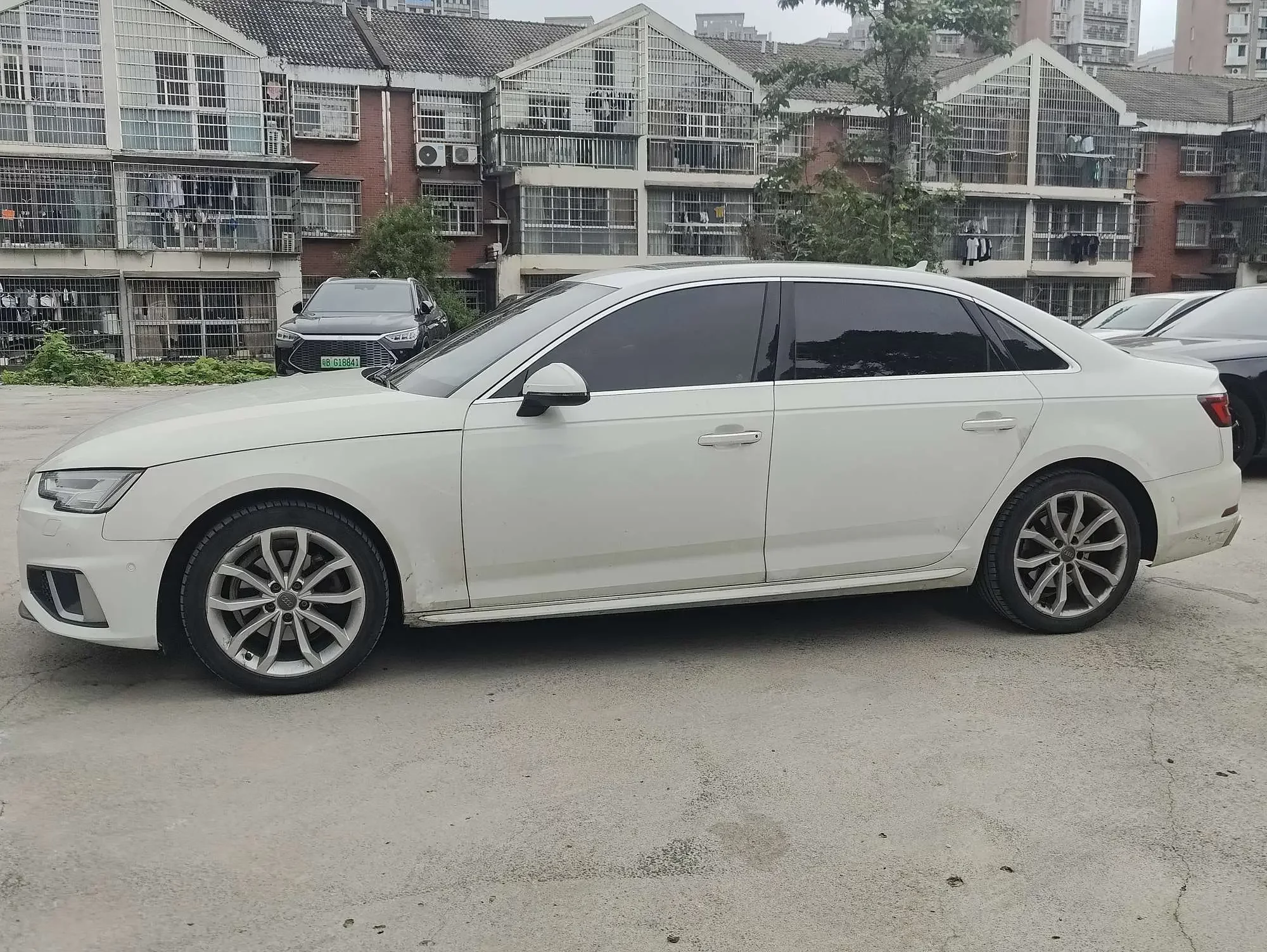Audi A4L