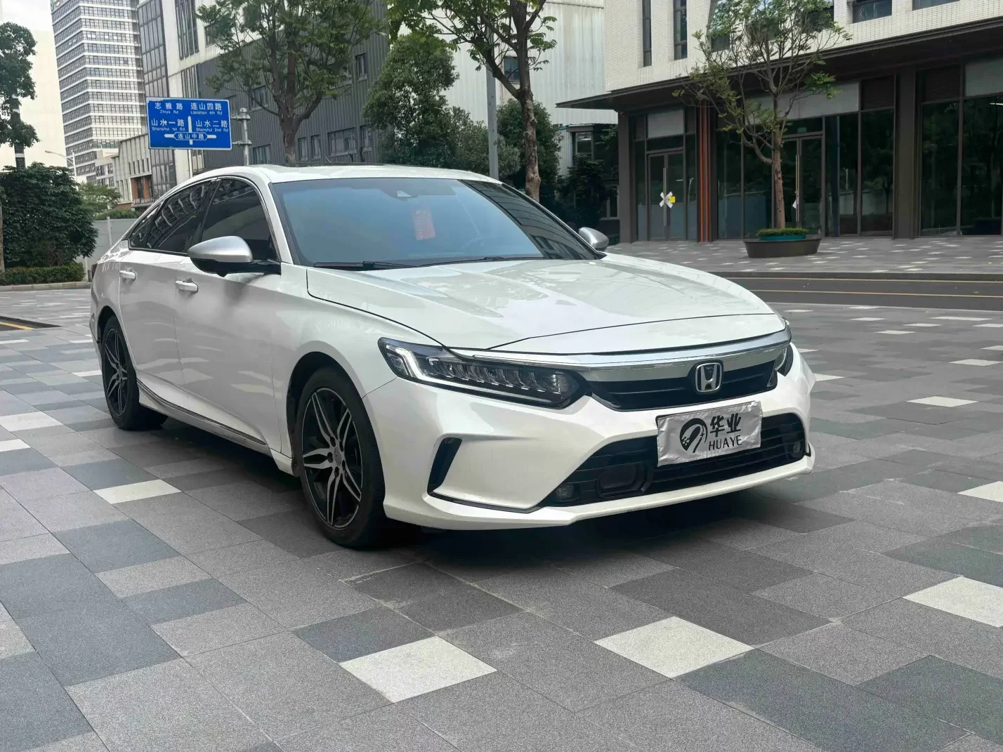 Honda Inspire