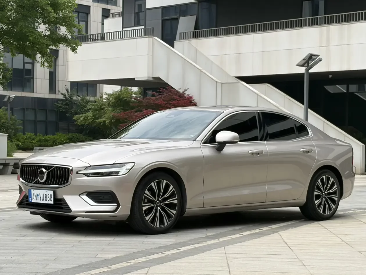 Volvo S60