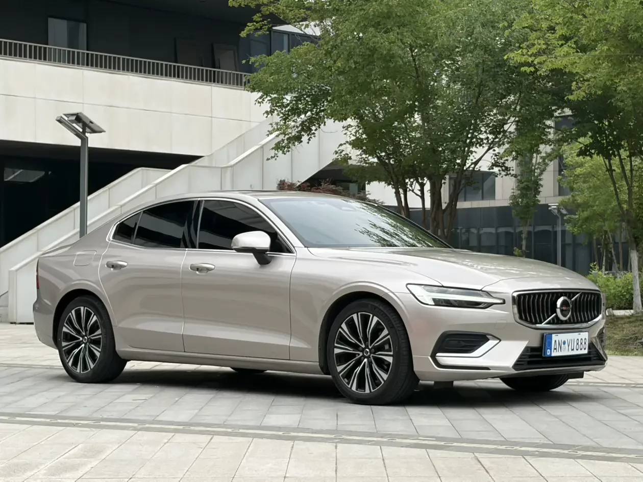 Volvo S60