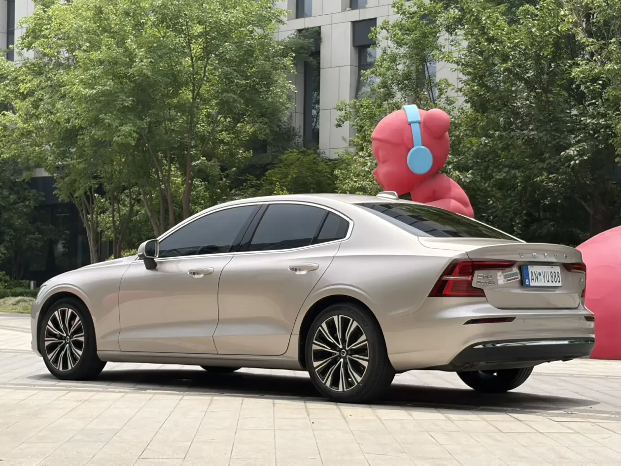 Volvo S60