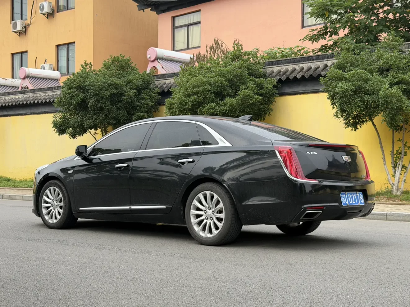Cadillac XTS