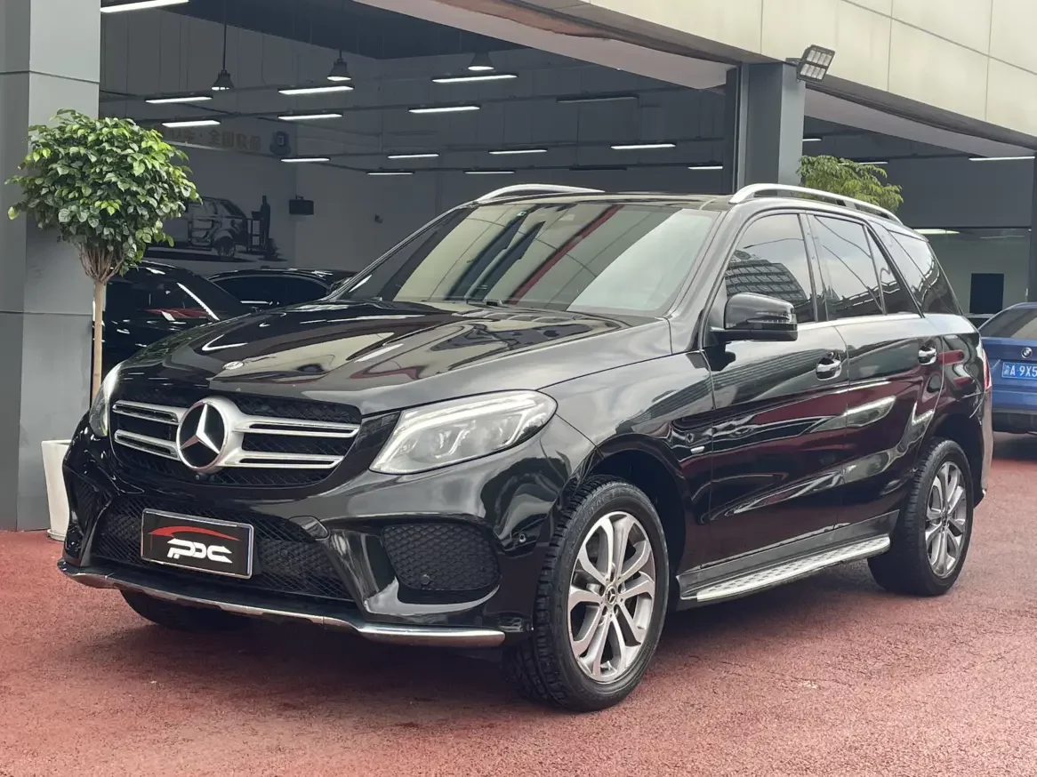 Mercedes-Benz GLE (Imported)