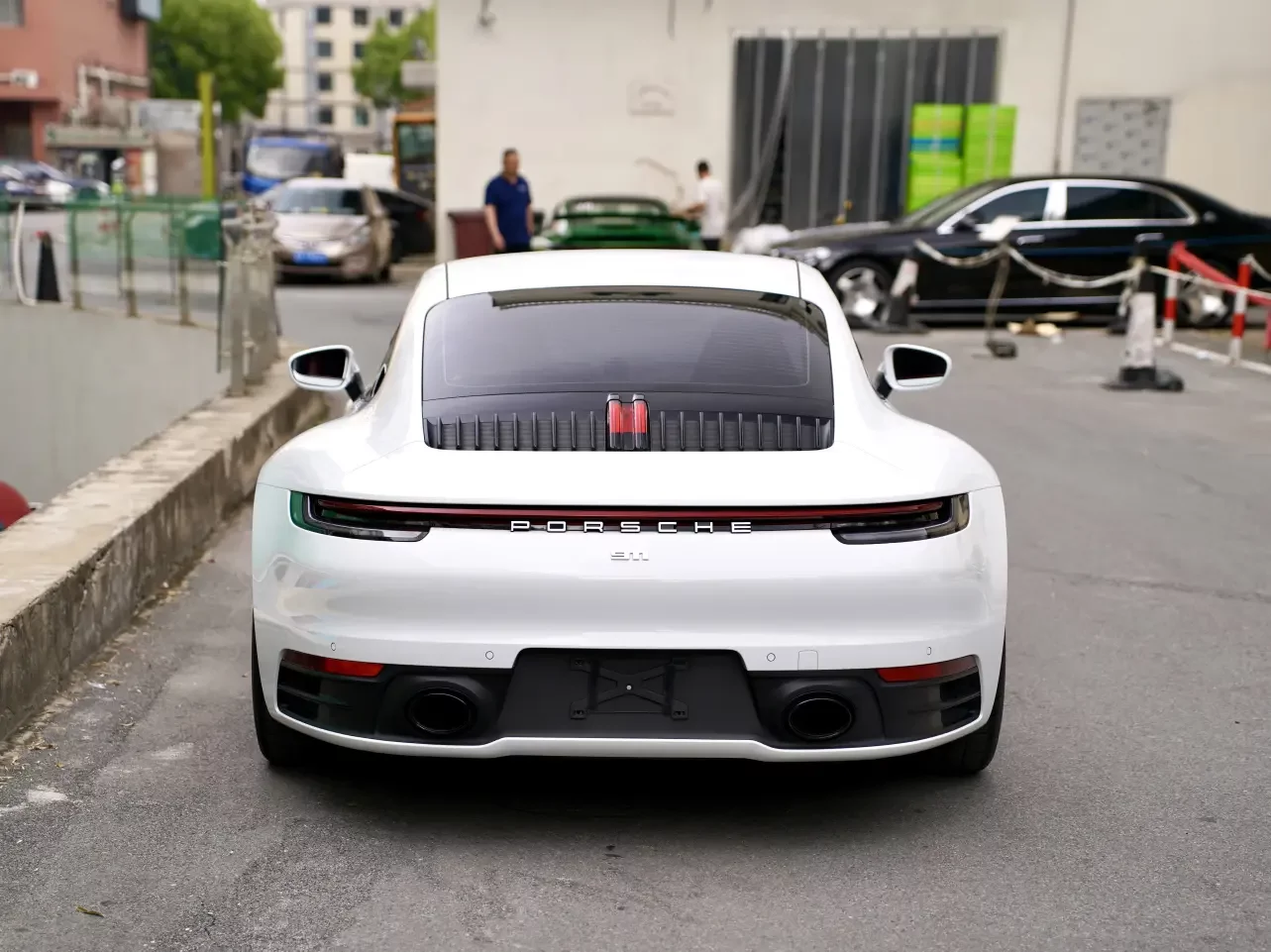 Porsche 911