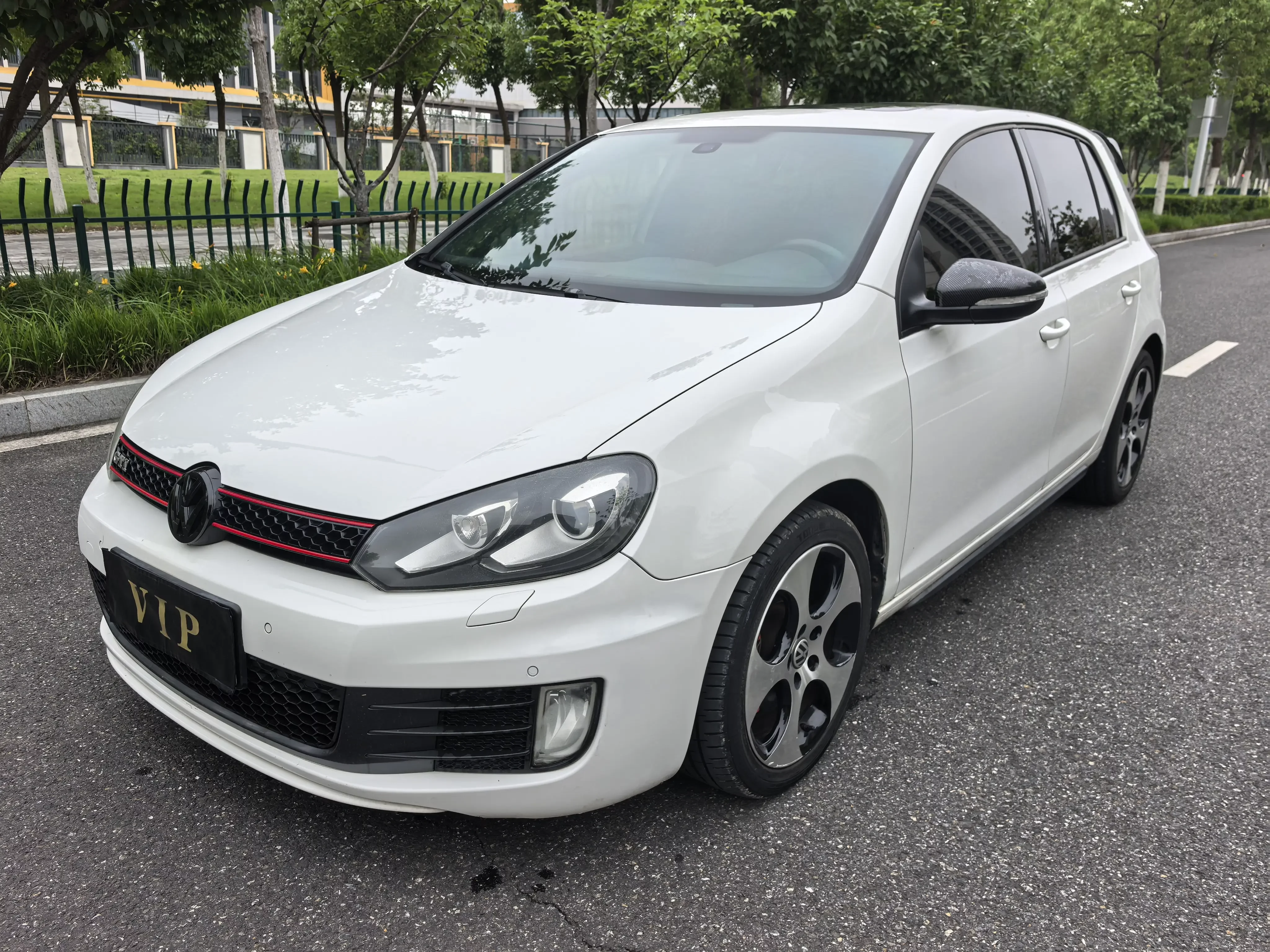 Volkswagen Golf GTI