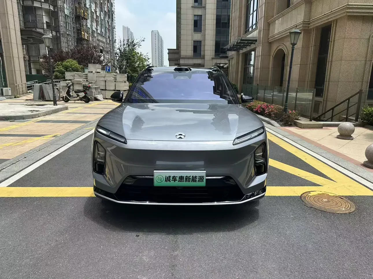 NIO ES6
