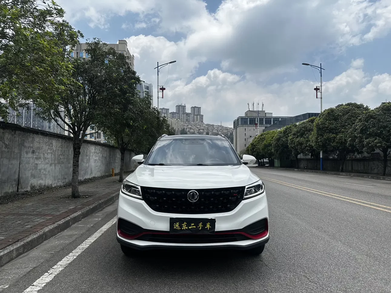 Dongfeng Fengon 580