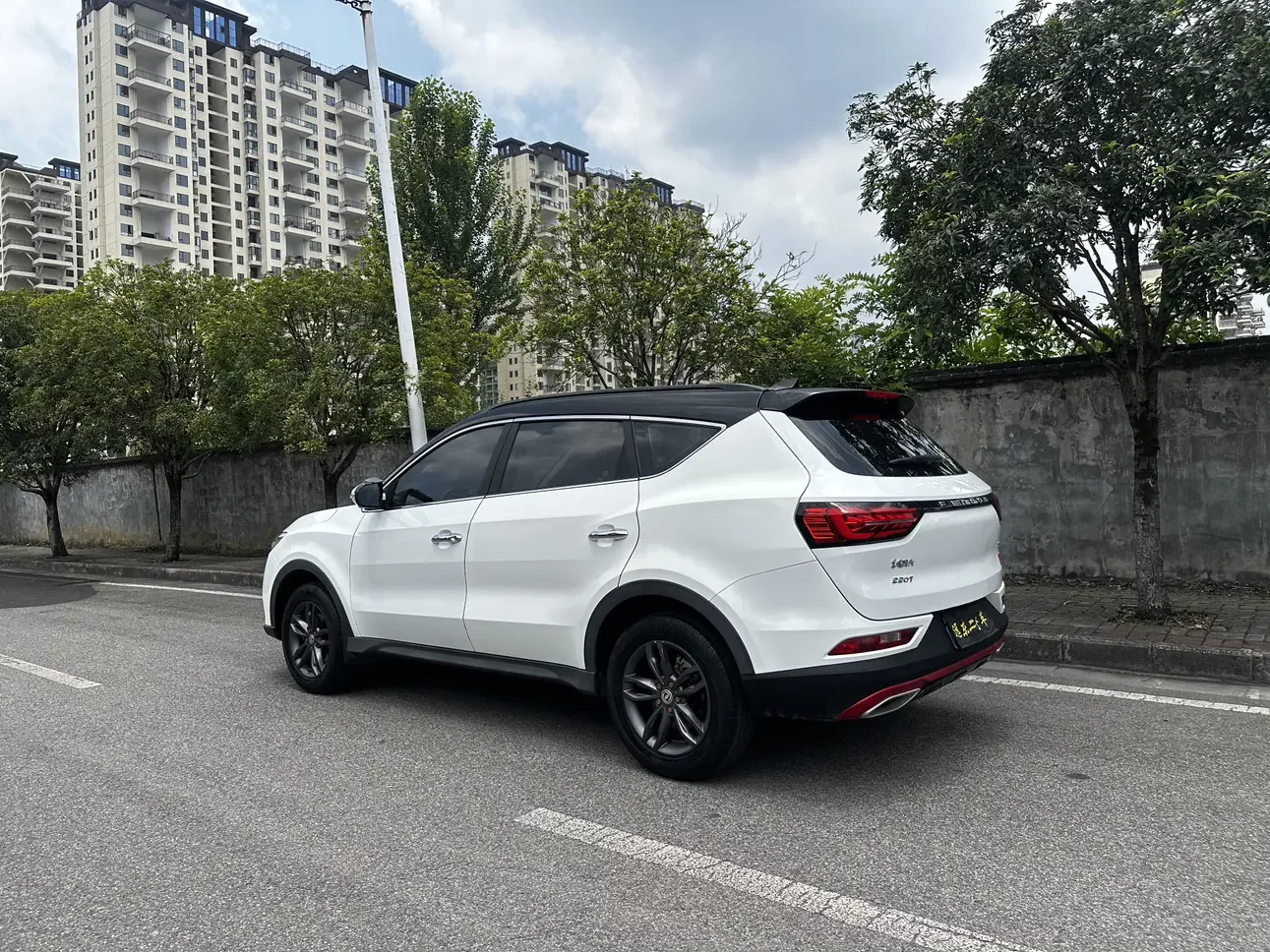 Dongfeng Fengon 580