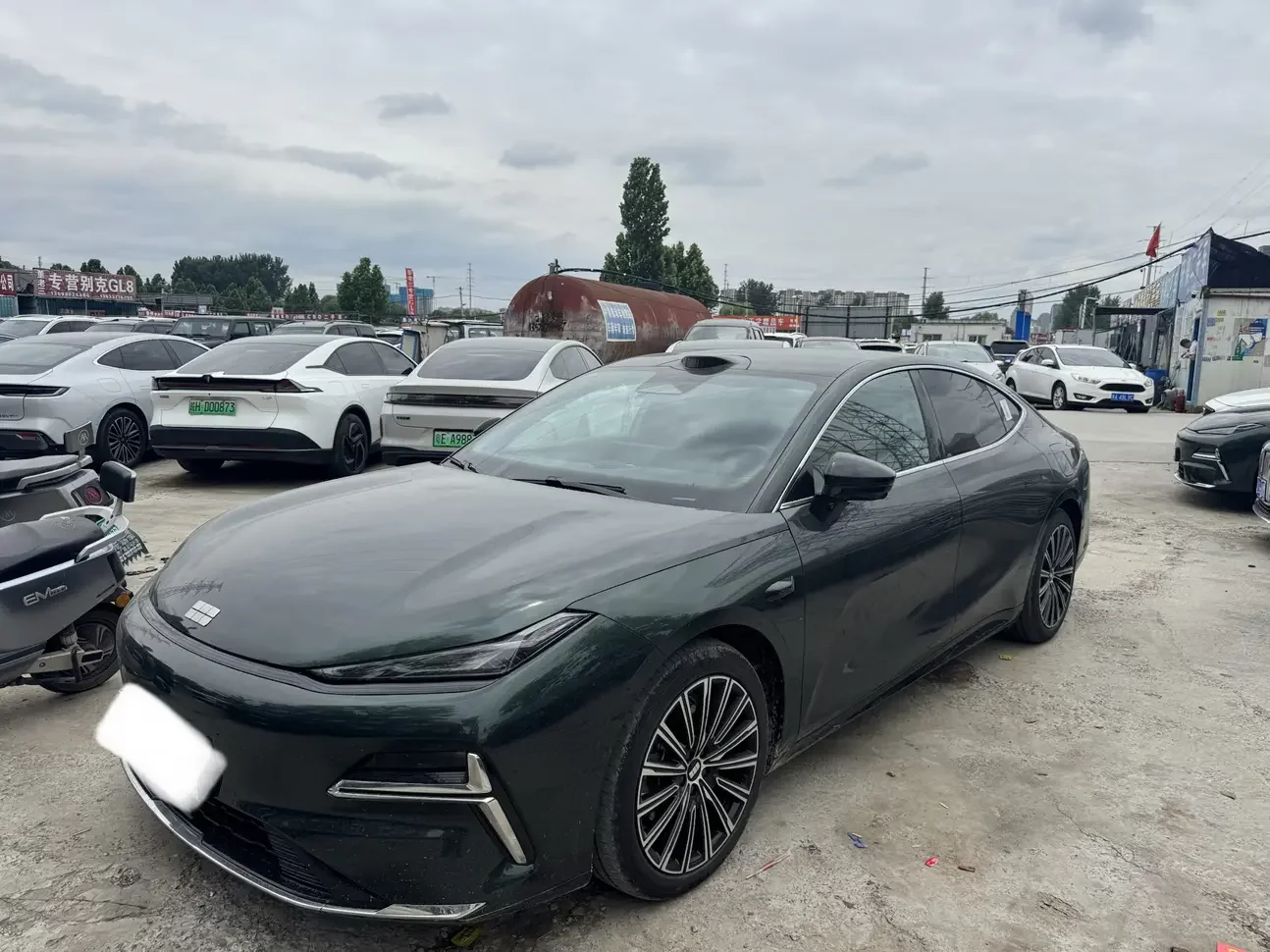 Geely Galaxy Star 8 PHEV