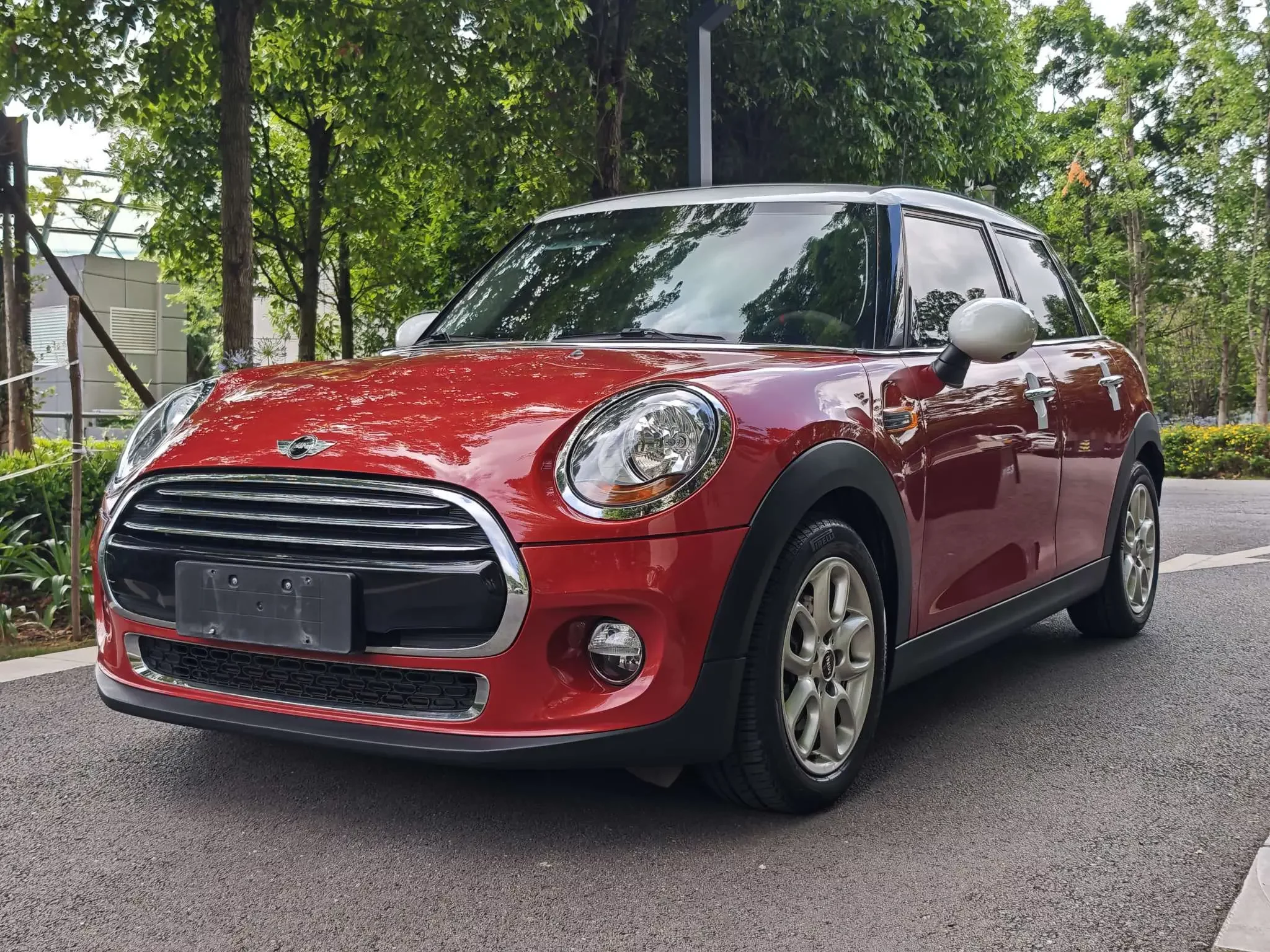MINI 